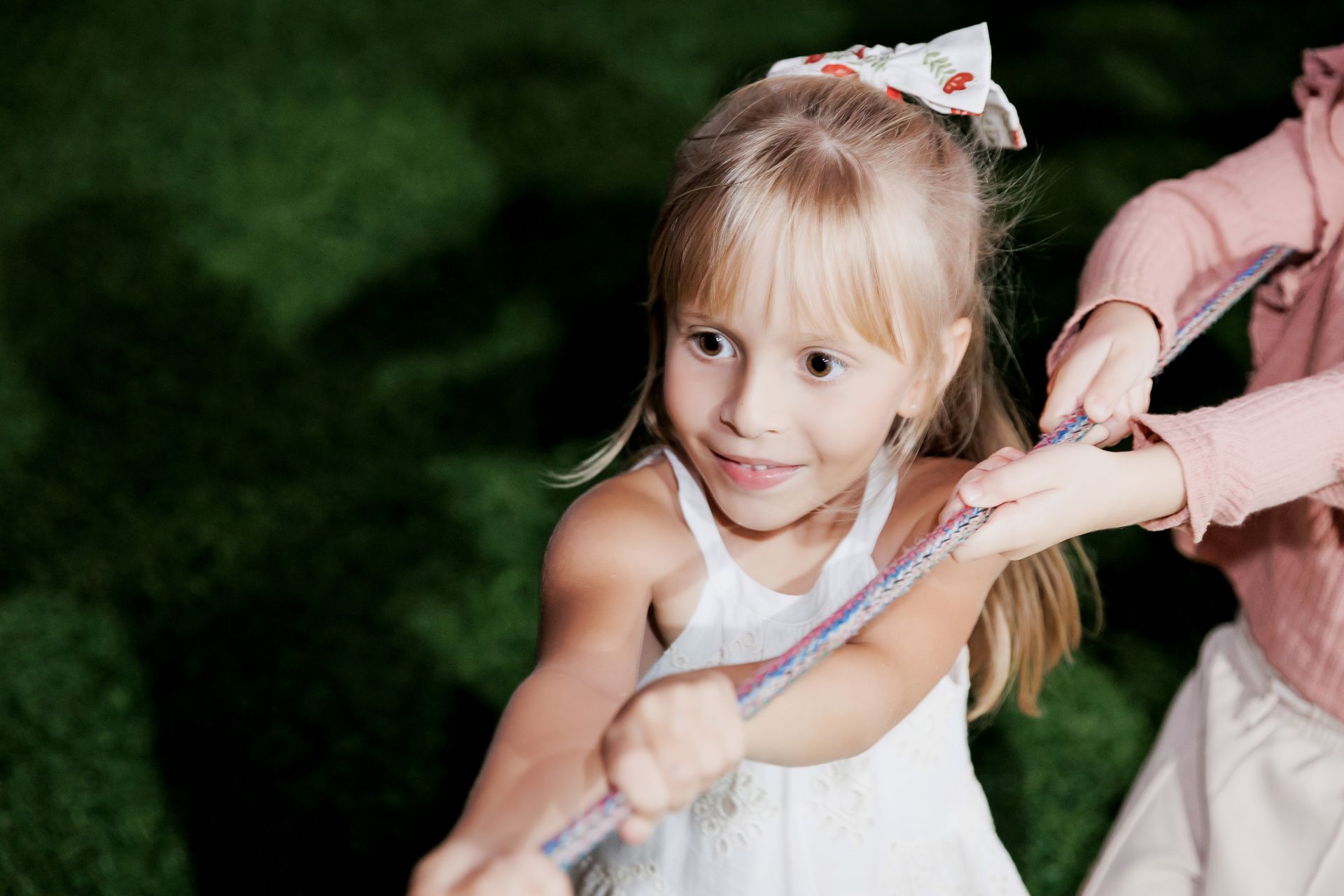 Festa Infantil da Joana: Diversão ao Ar Livre com Luz Natural - 2 - 10