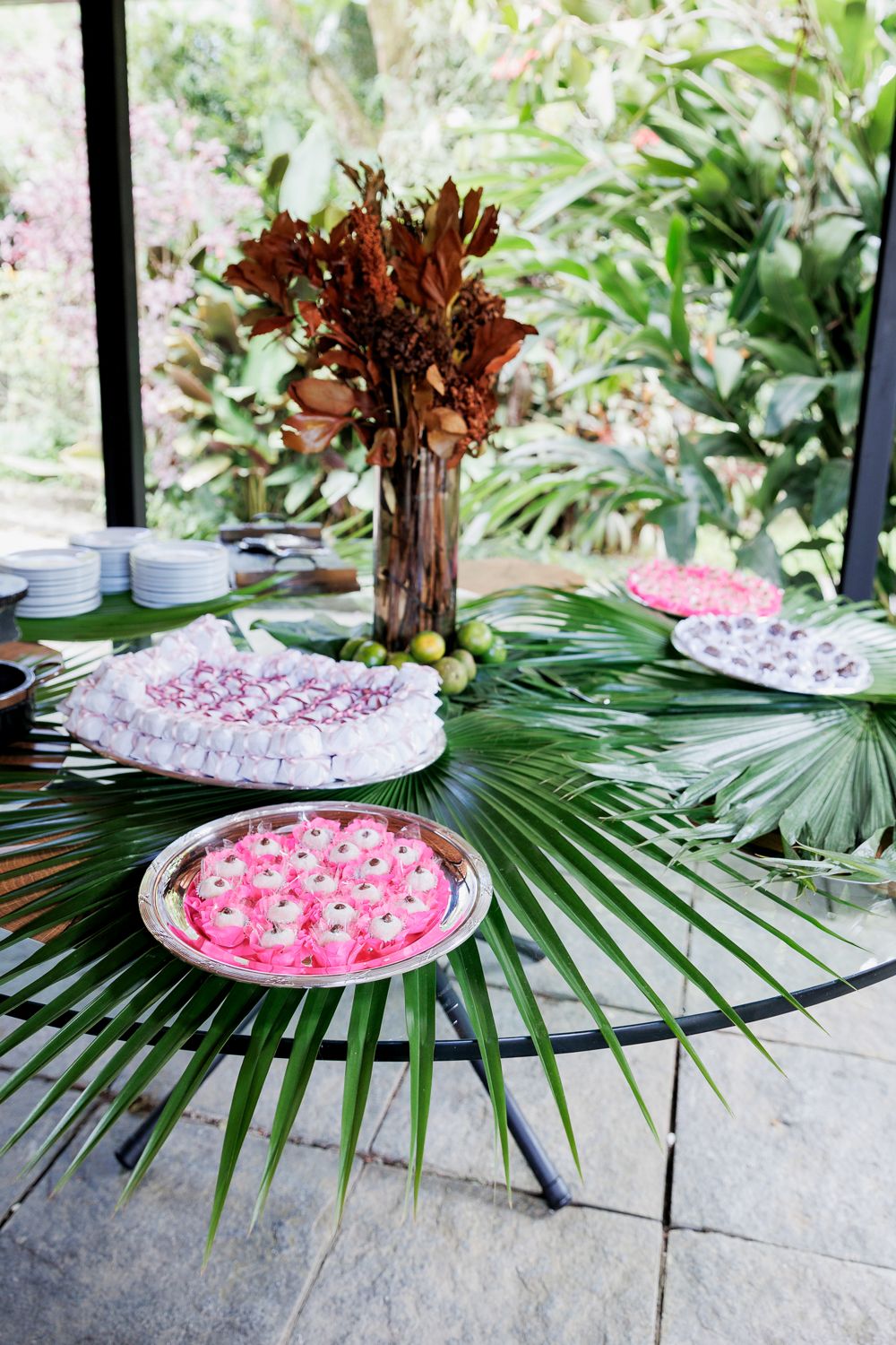 Capturando a Essência da Festa de 15 Anos da Sofia na Casa Jardins do Alto - 2 - 0