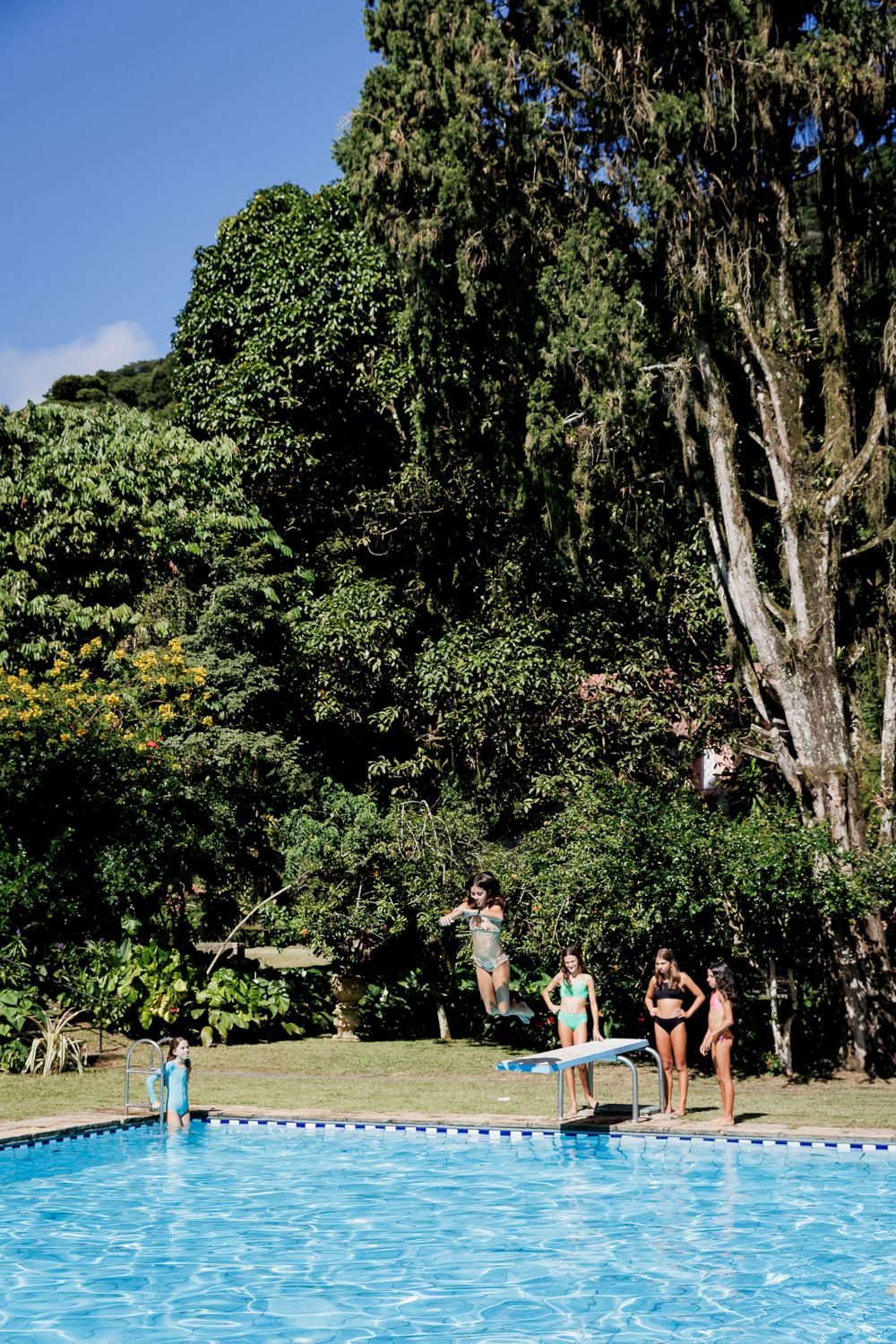 Capturando a Essência da Festa de 15 Anos da Sofia na Casa Jardins do Alto - 2 - 53