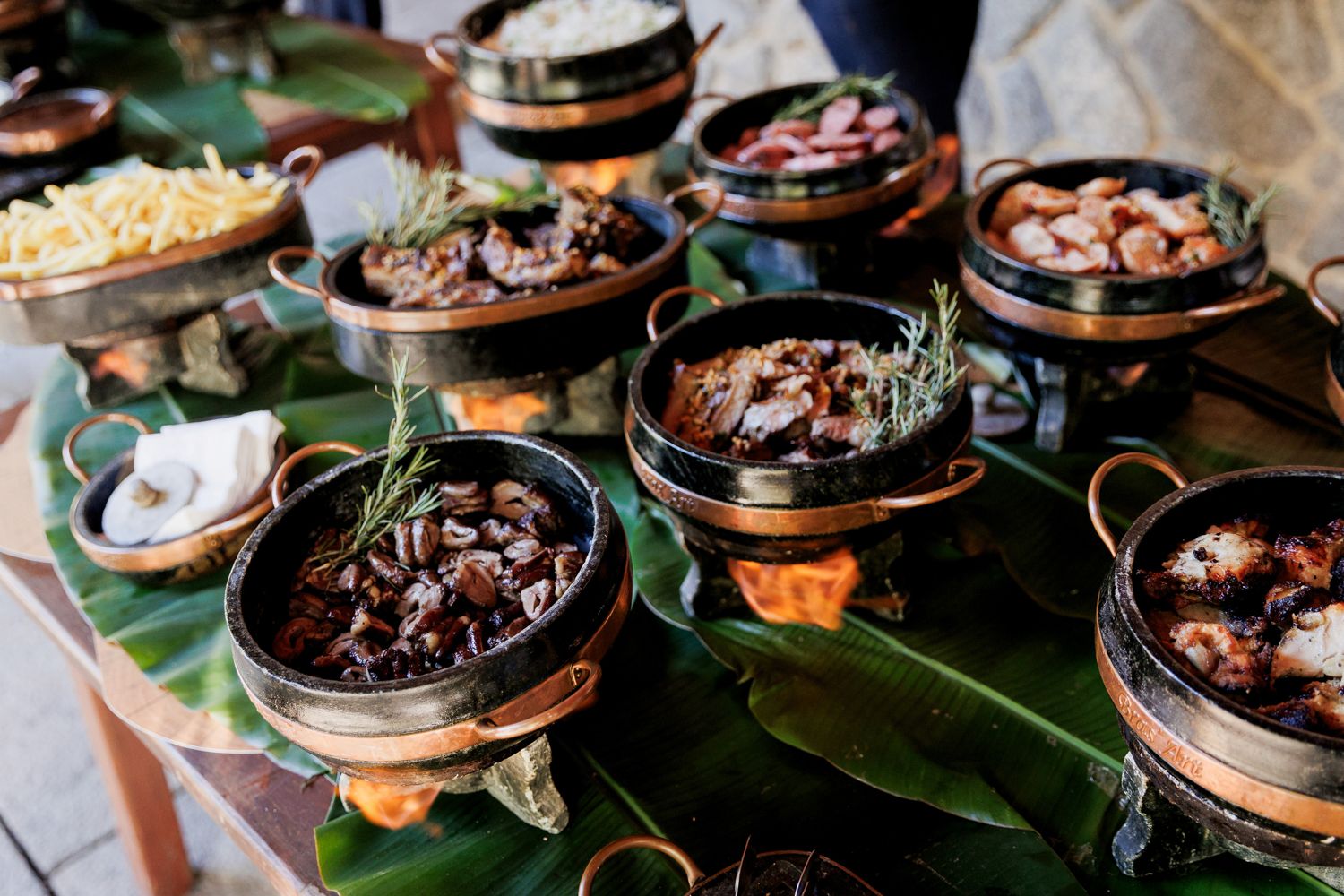 Capturando a Essência da Festa de 15 Anos da Sofia na Casa Jardins do Alto - 2 - 93