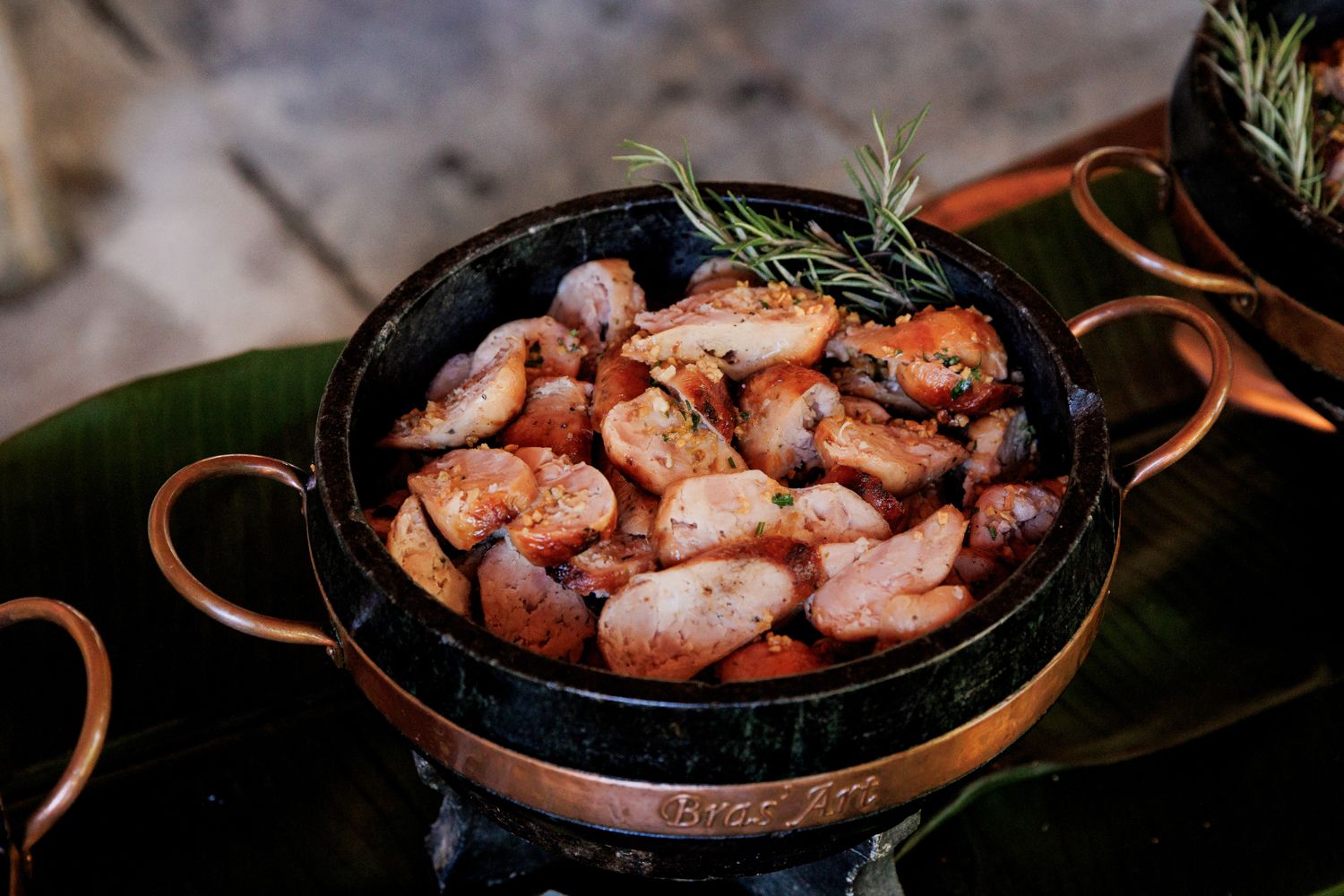 Capturando a Essência da Festa de 15 Anos da Sofia na Casa Jardins do Alto - 2 - 97