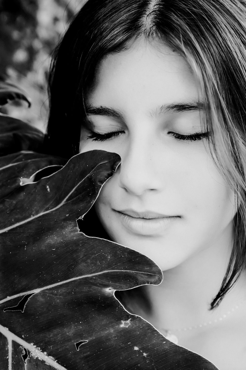 Capturando a Essência da Festa de 15 Anos da Sofia na Casa Jardins do Alto - 2 - 33