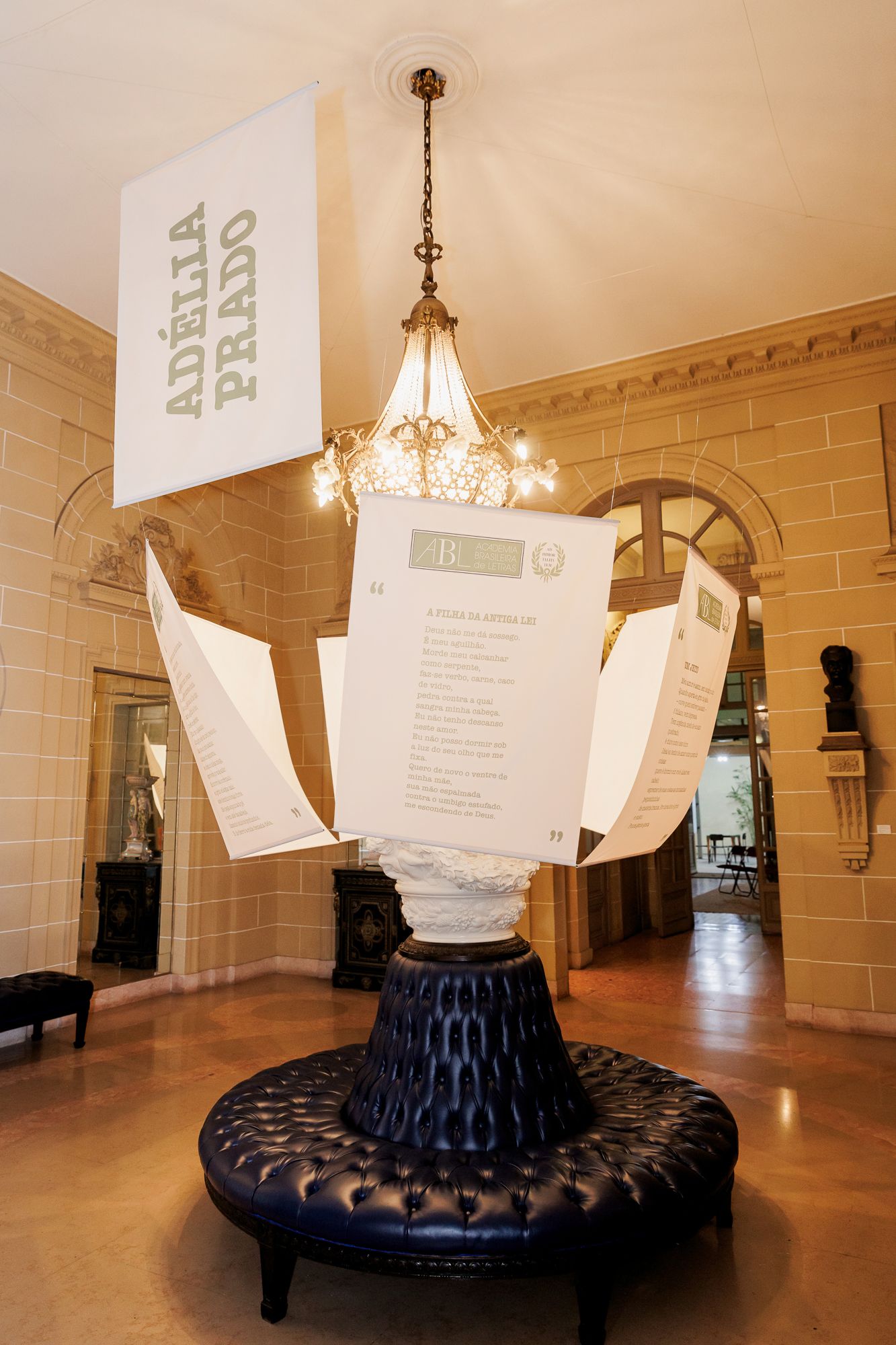 Academia Brasileira de Letras Celebra 127 Anos com Homenagens e Premiações - 2 - 11