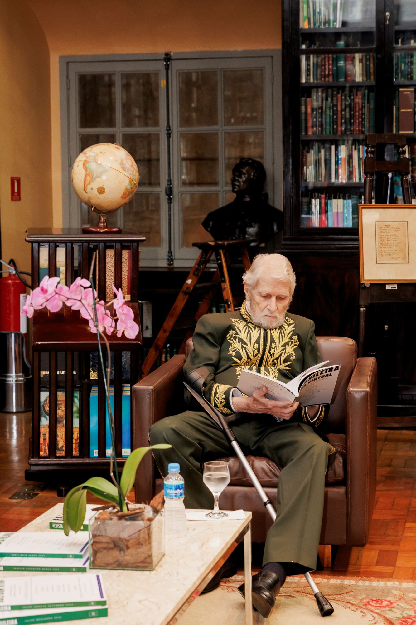 Academia Brasileira de Letras Celebra 127 Anos com Homenagens e Premiações - 2 - 35