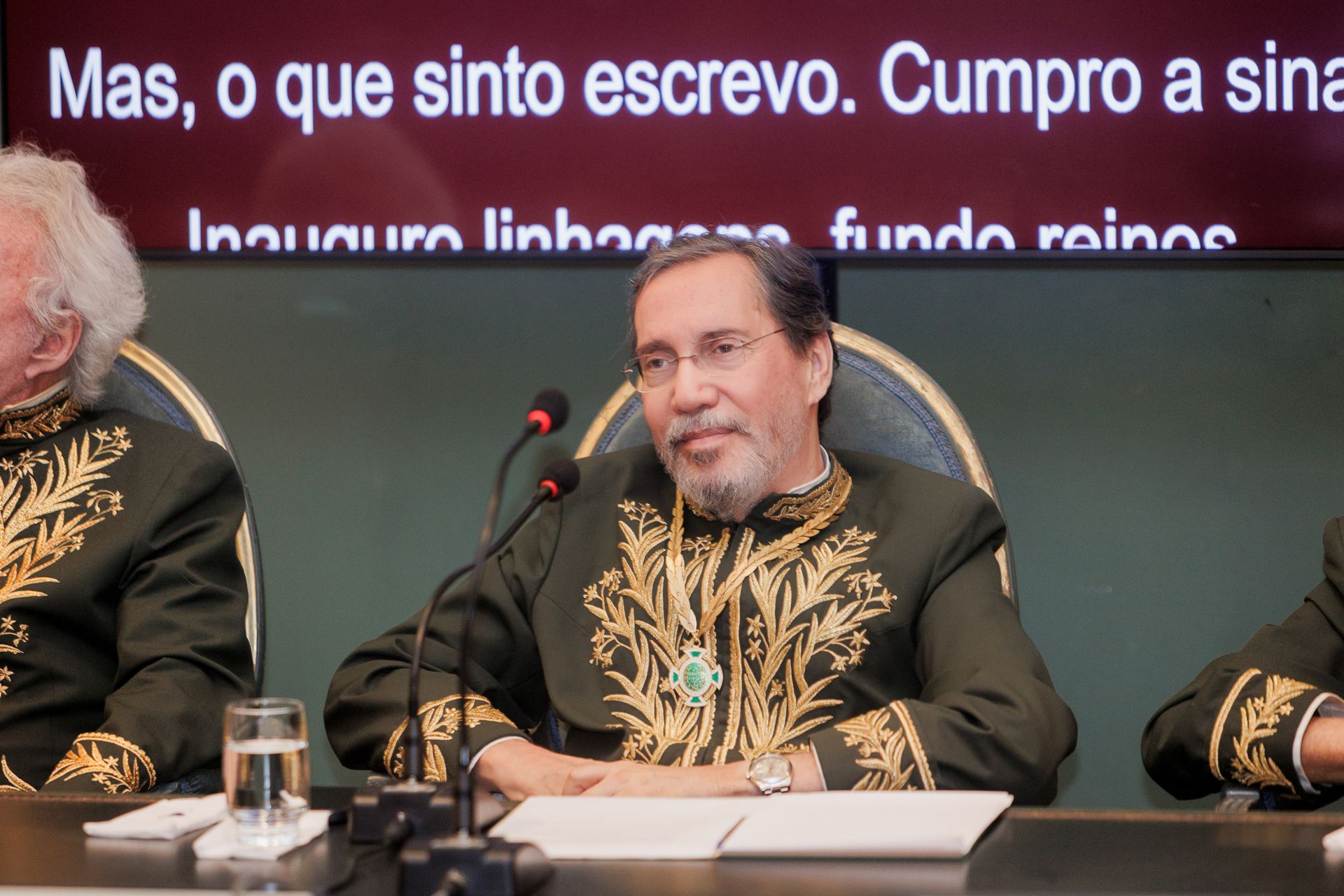 Academia Brasileira de Letras Celebra 127 Anos com Homenagens e Premiações - 2 - 74