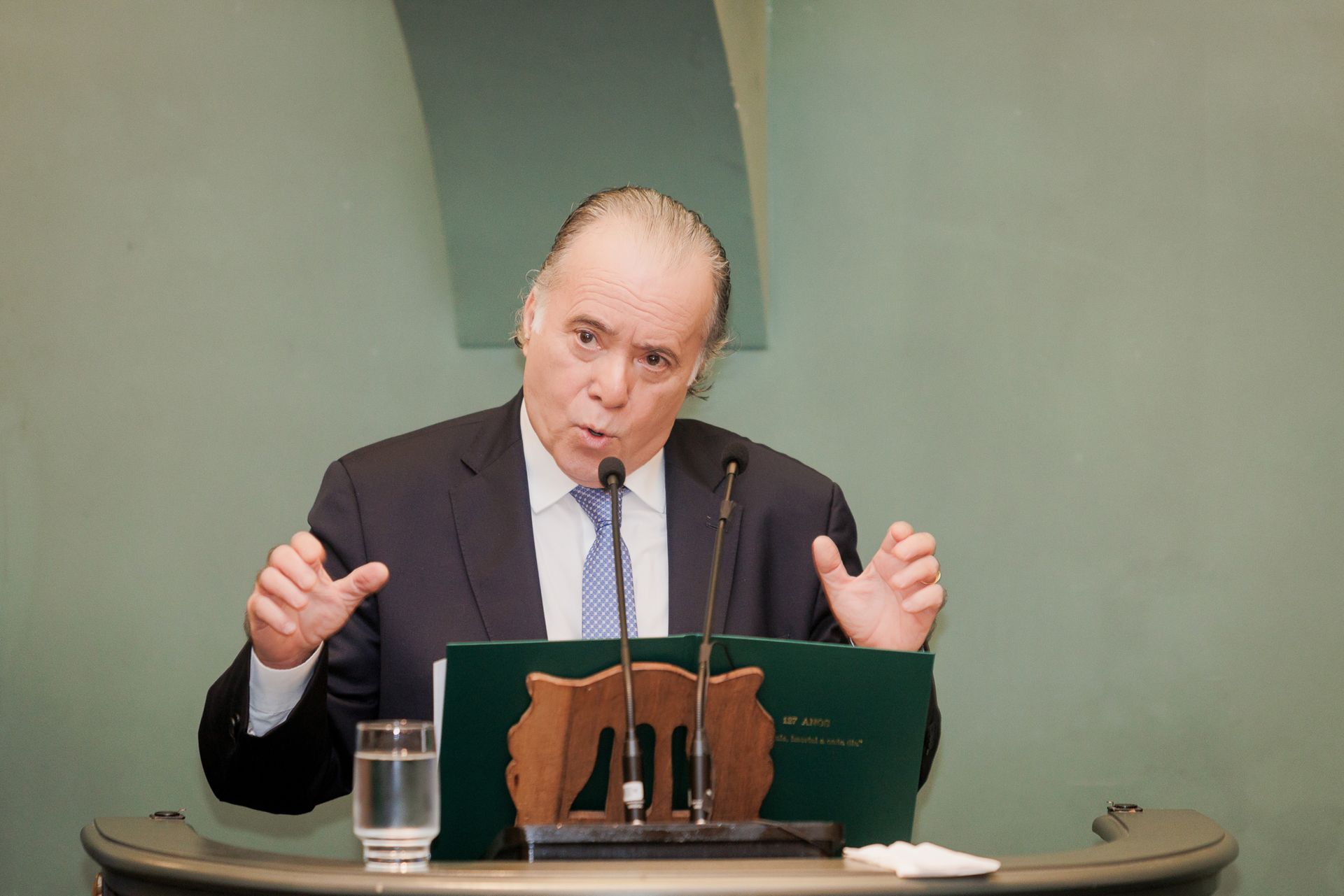 Academia Brasileira de Letras Celebra 127 Anos com Homenagens e Premiações - 2 - 75