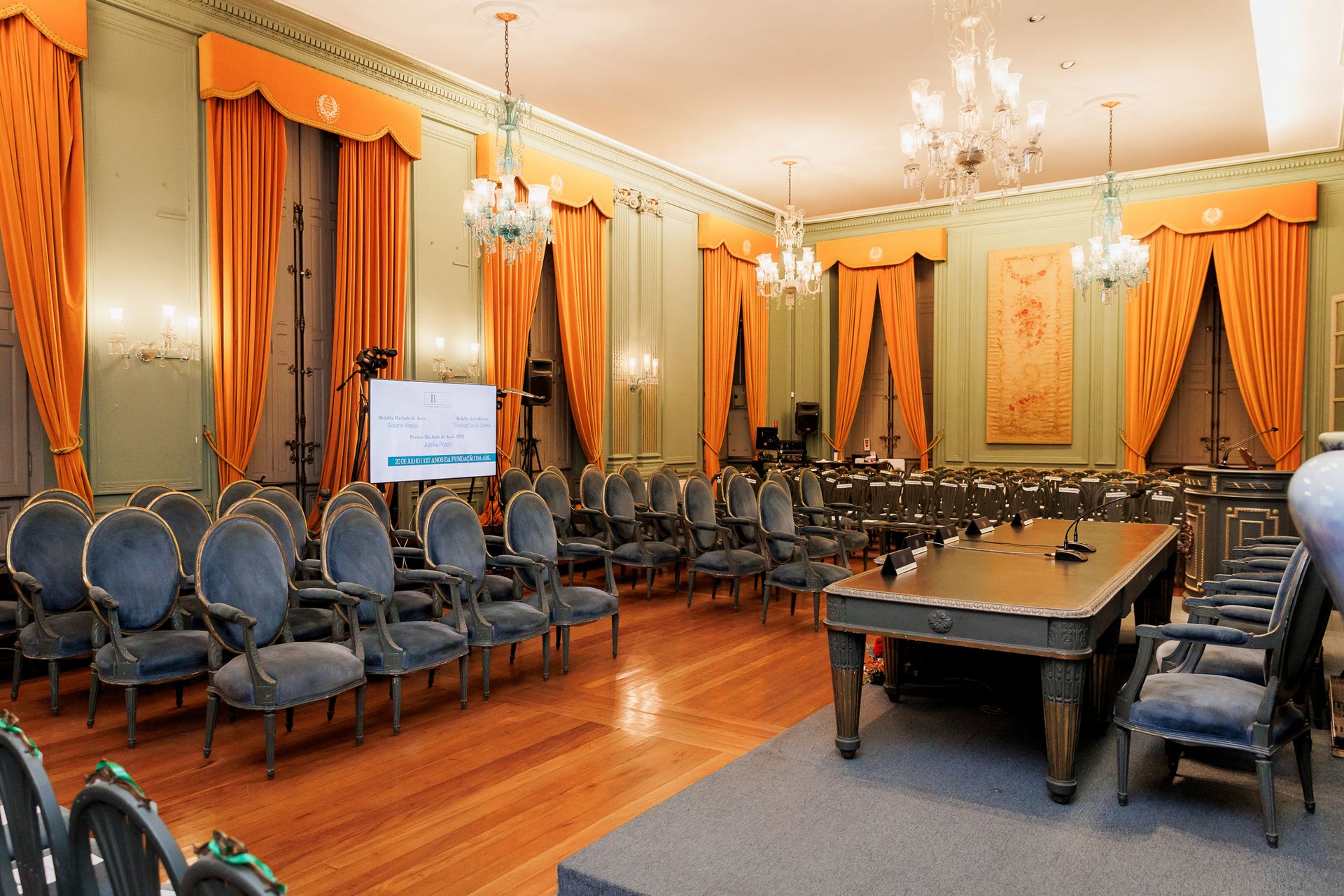 Academia Brasileira de Letras Celebra 127 Anos com Homenagens e Premiações - 2 - 92