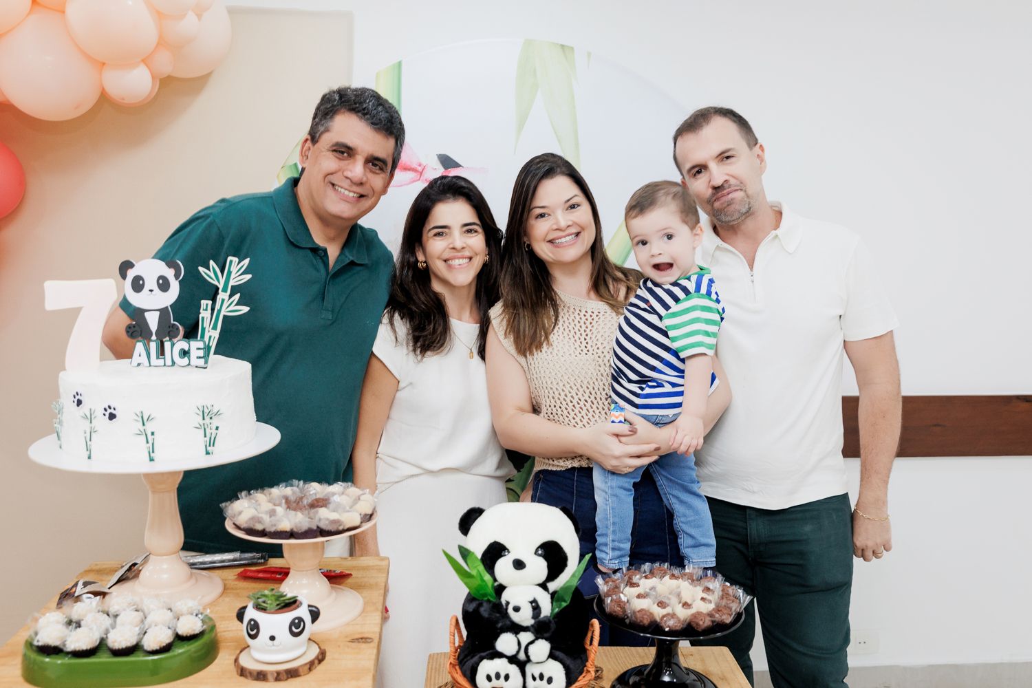 Alice e a Magia da Infância: Pequenos Momentos, Grandes Lembranças - 2 - 78