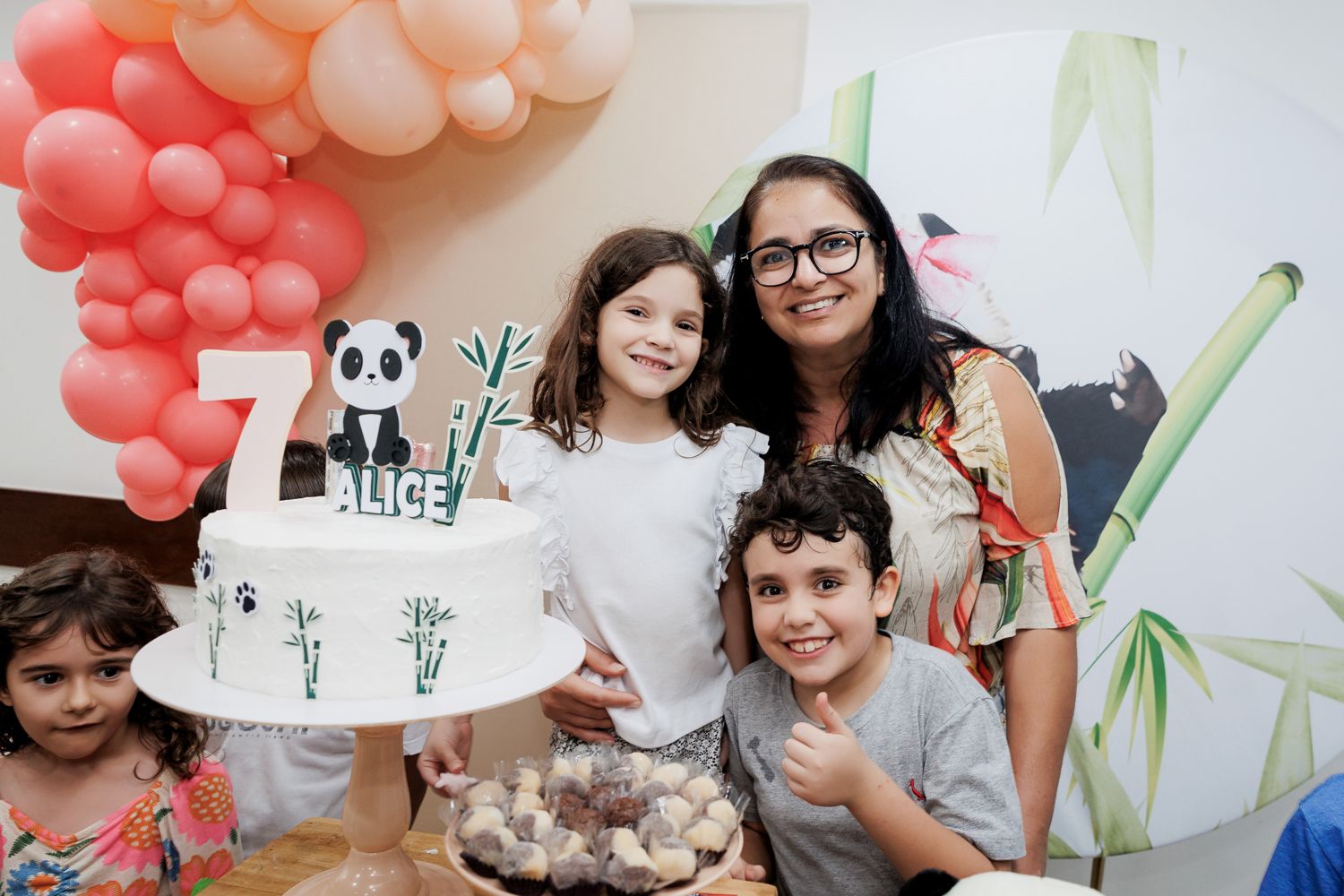 Alice e a Magia da Infância: Pequenos Momentos, Grandes Lembranças - 2 - 85