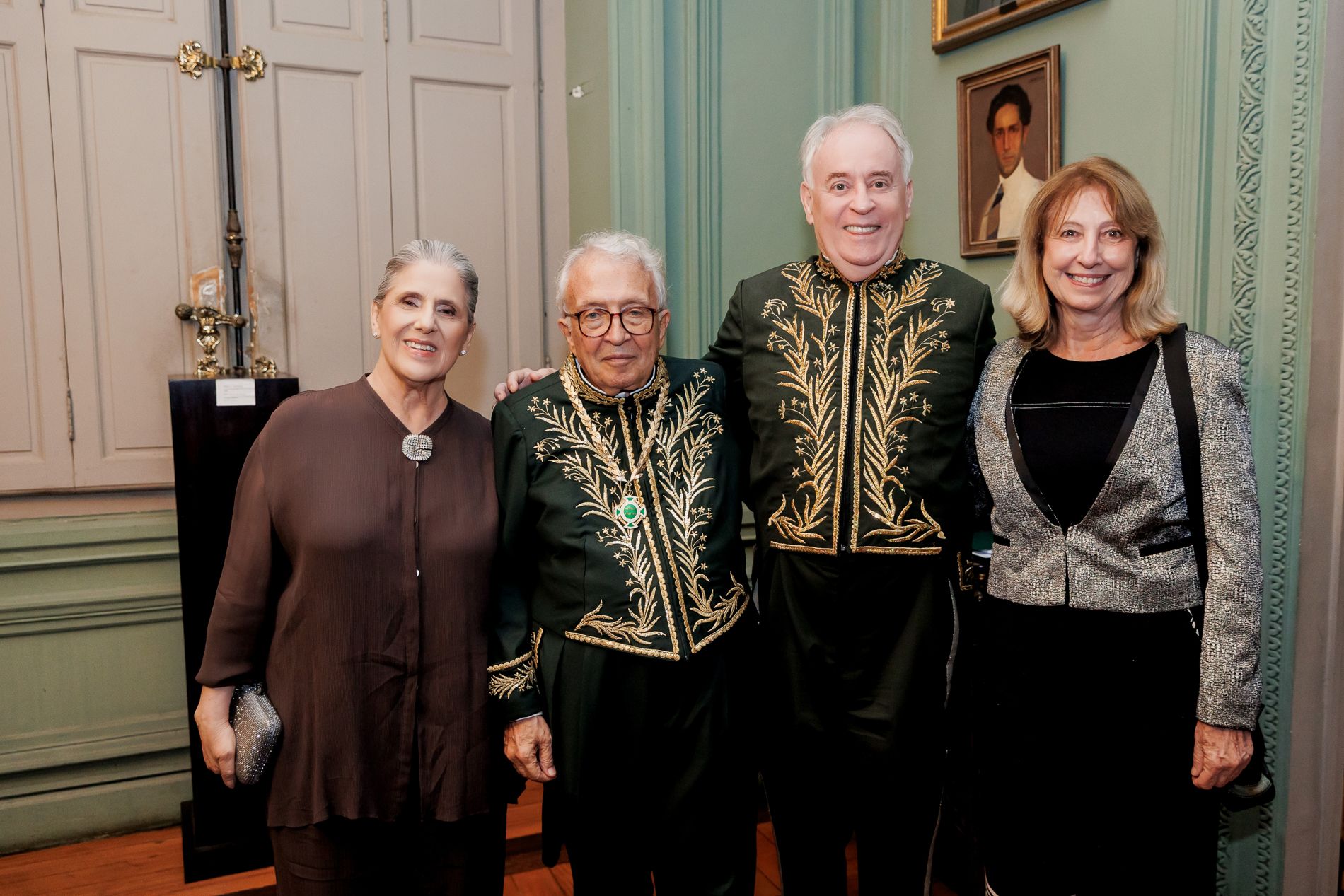 Edgard Telles Ribeiro toma posse na Academia Brasileira de Letras: uma noite histórica para a literatura brasileira - 2 - 110