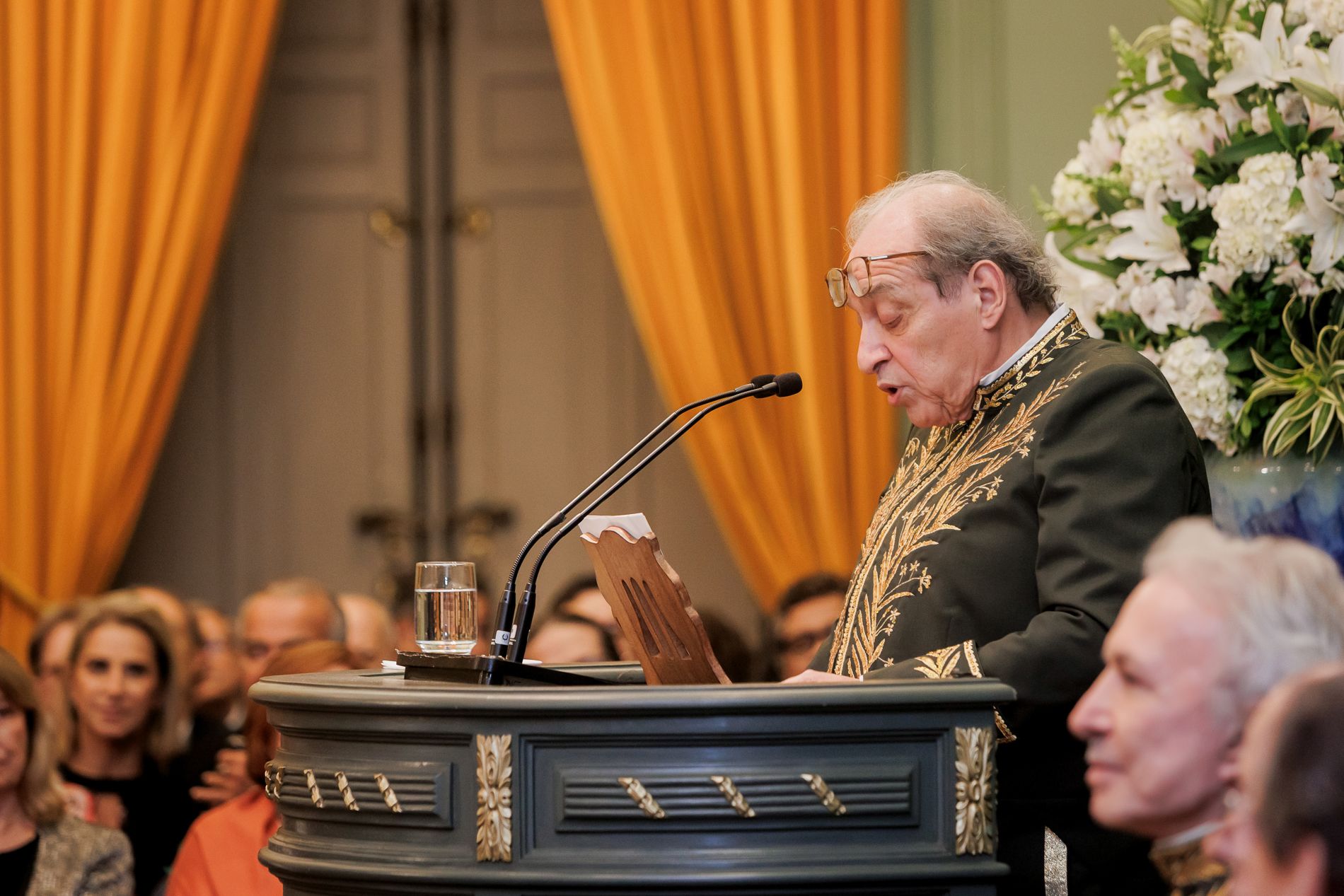 Edgard Telles Ribeiro toma posse na Academia Brasileira de Letras: uma noite histórica para a literatura brasileira - 2 - 83