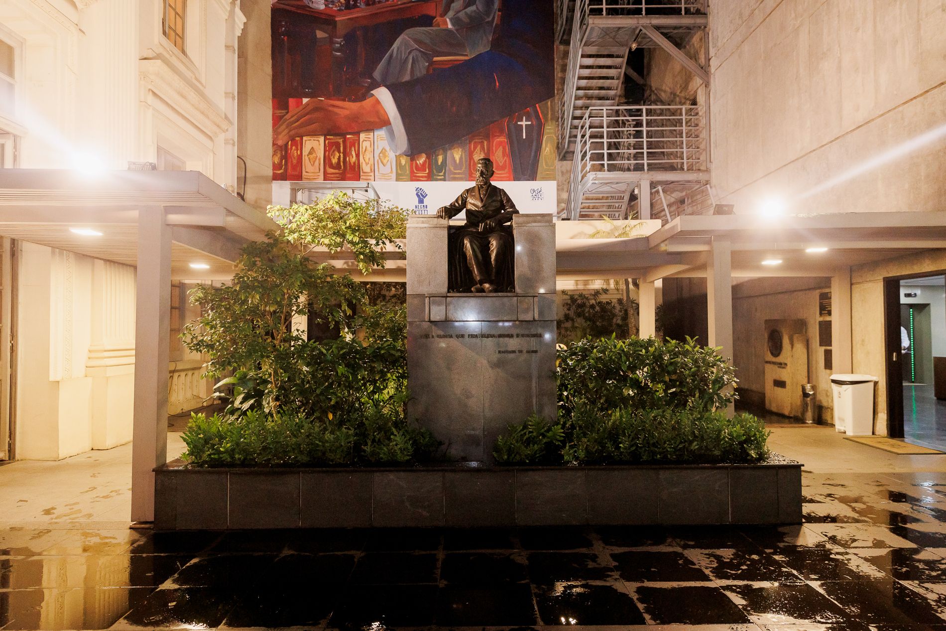 Edgard Telles Ribeiro toma posse na Academia Brasileira de Letras: uma noite histórica para a literatura brasileira - 2 - 8