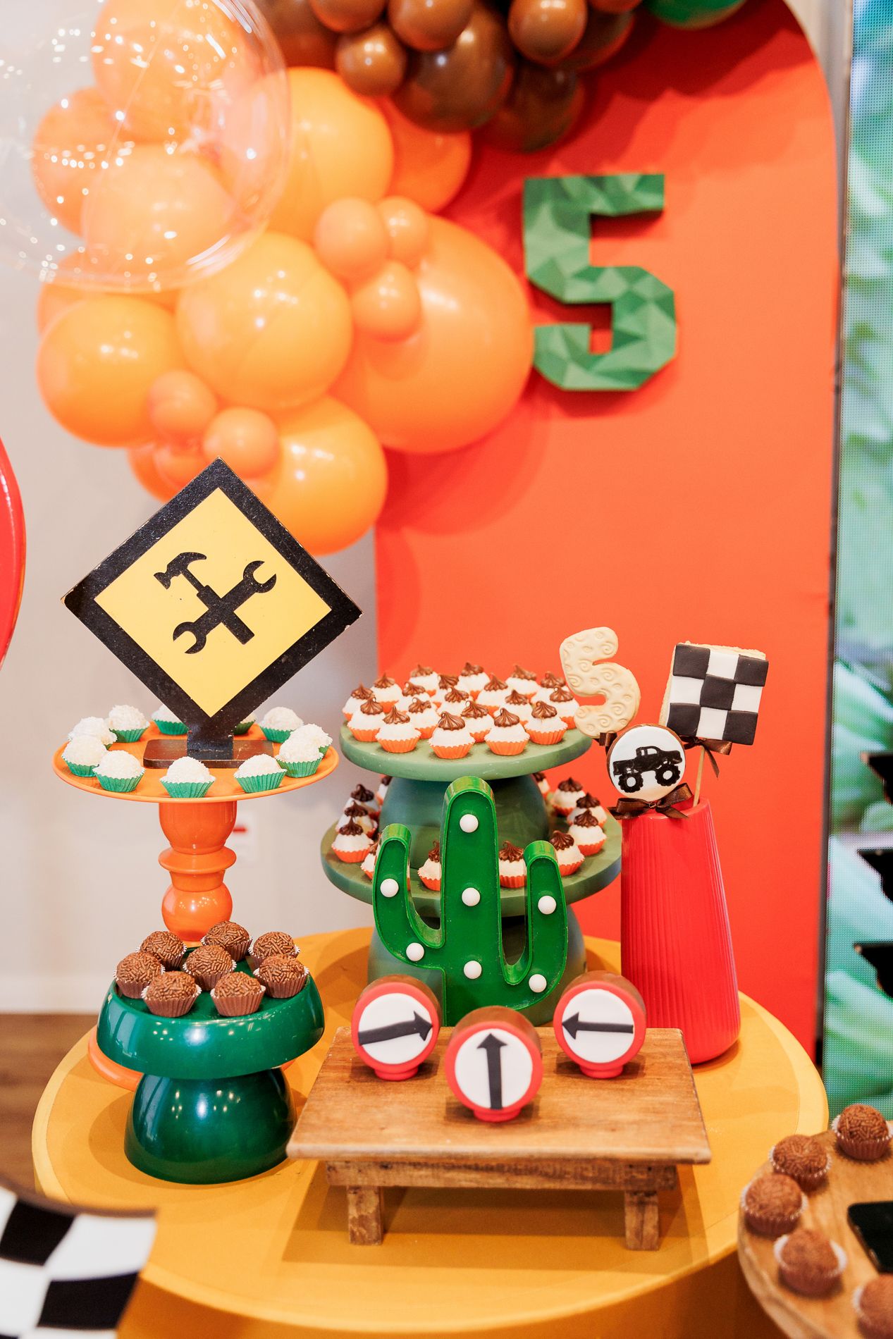 Festa do Rafael na Usina: 5 anos de alegria, Hot Wheels e muita diversão! - 2 - 1