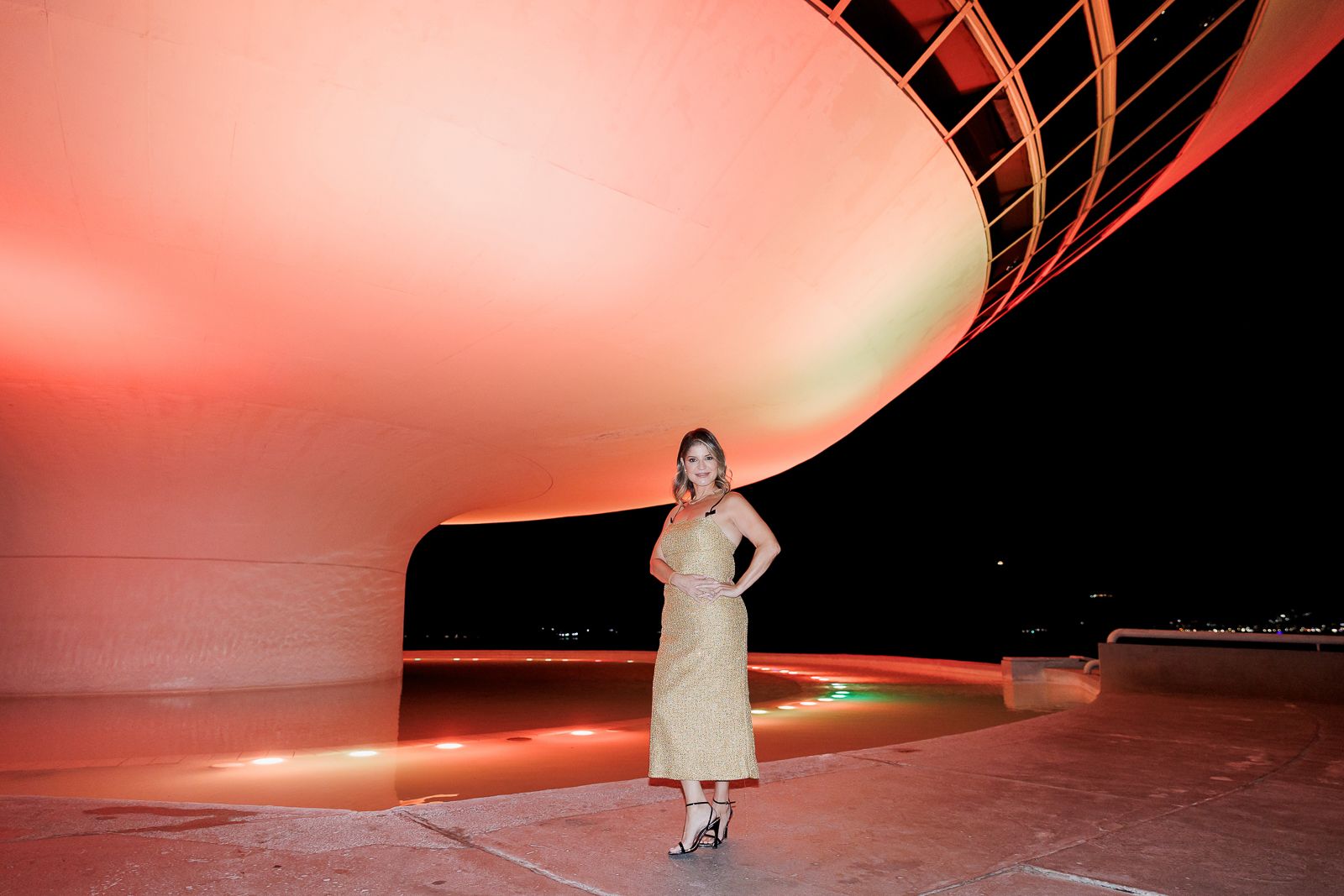 Festa de 50 Anos da Juliana no MAC – Niterói Uma Celebração Sofisticada no Museu de Arte Contemporânea de Niterói - 2 - 23