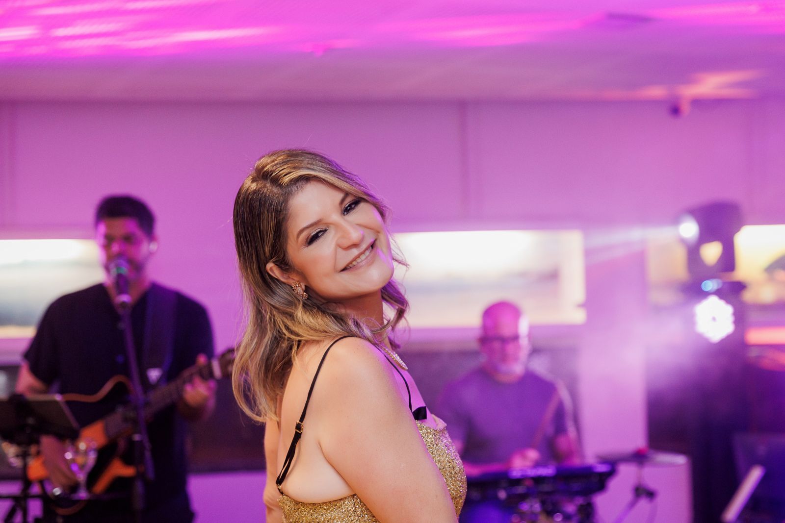 Festa de 50 Anos da Juliana no MAC – Niterói Uma Celebração Sofisticada no Museu de Arte Contemporânea de Niterói - 2 - 26