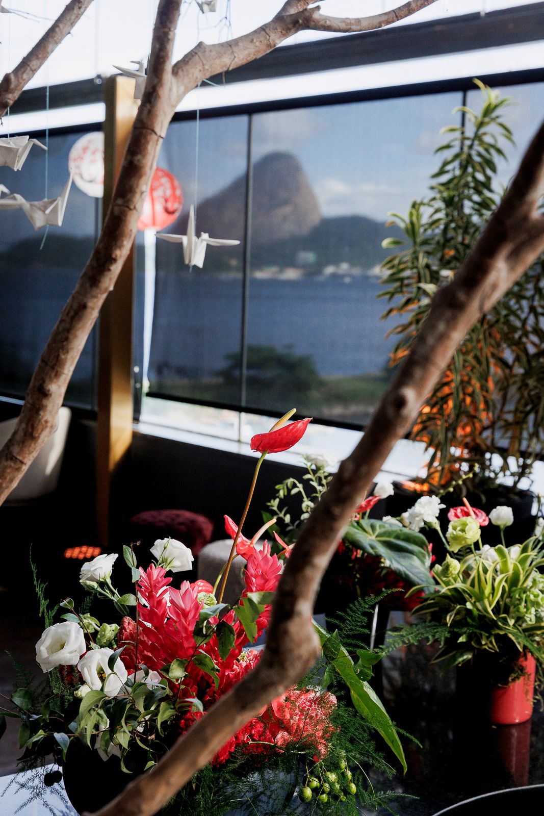 Festa de 50 Anos com Inspiração Japonesa no Rio de Janeiro: Um Entardecer Inesquecível no Espaço Tokyo (Xian) - 2 - 2