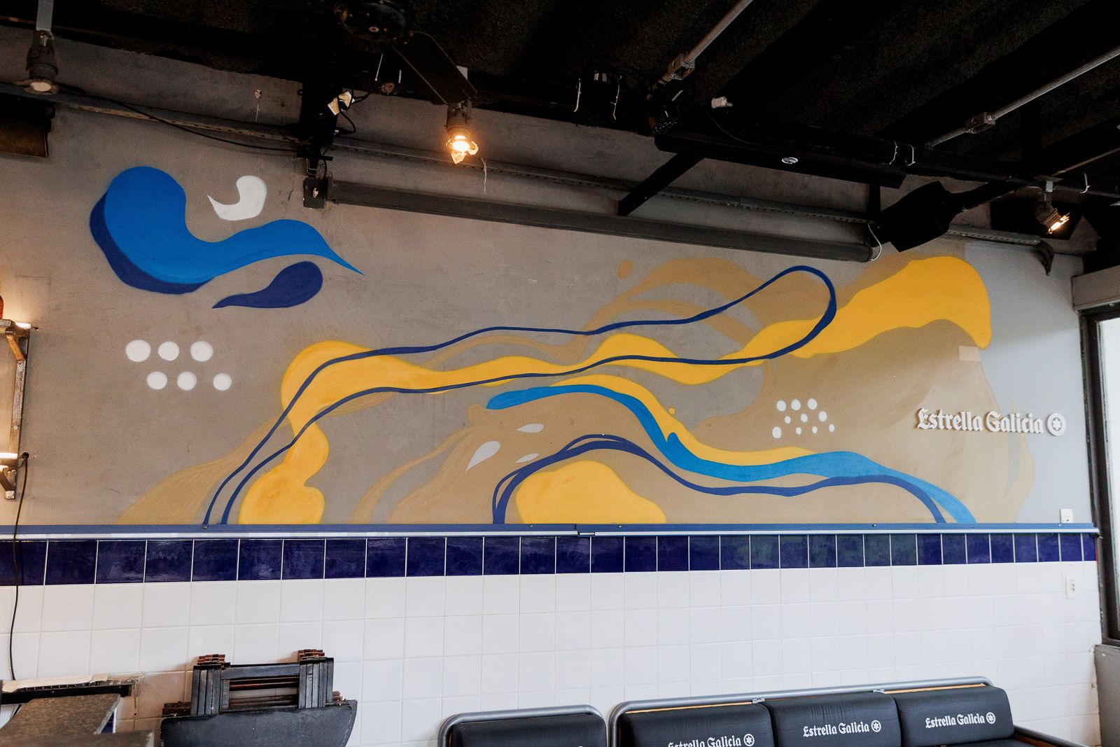 Aniversário de Abdulay no Espaço Huff, na Gávea: uma tarde entre amigos com trilha dos anos 90 e 2000 - 2 - 1