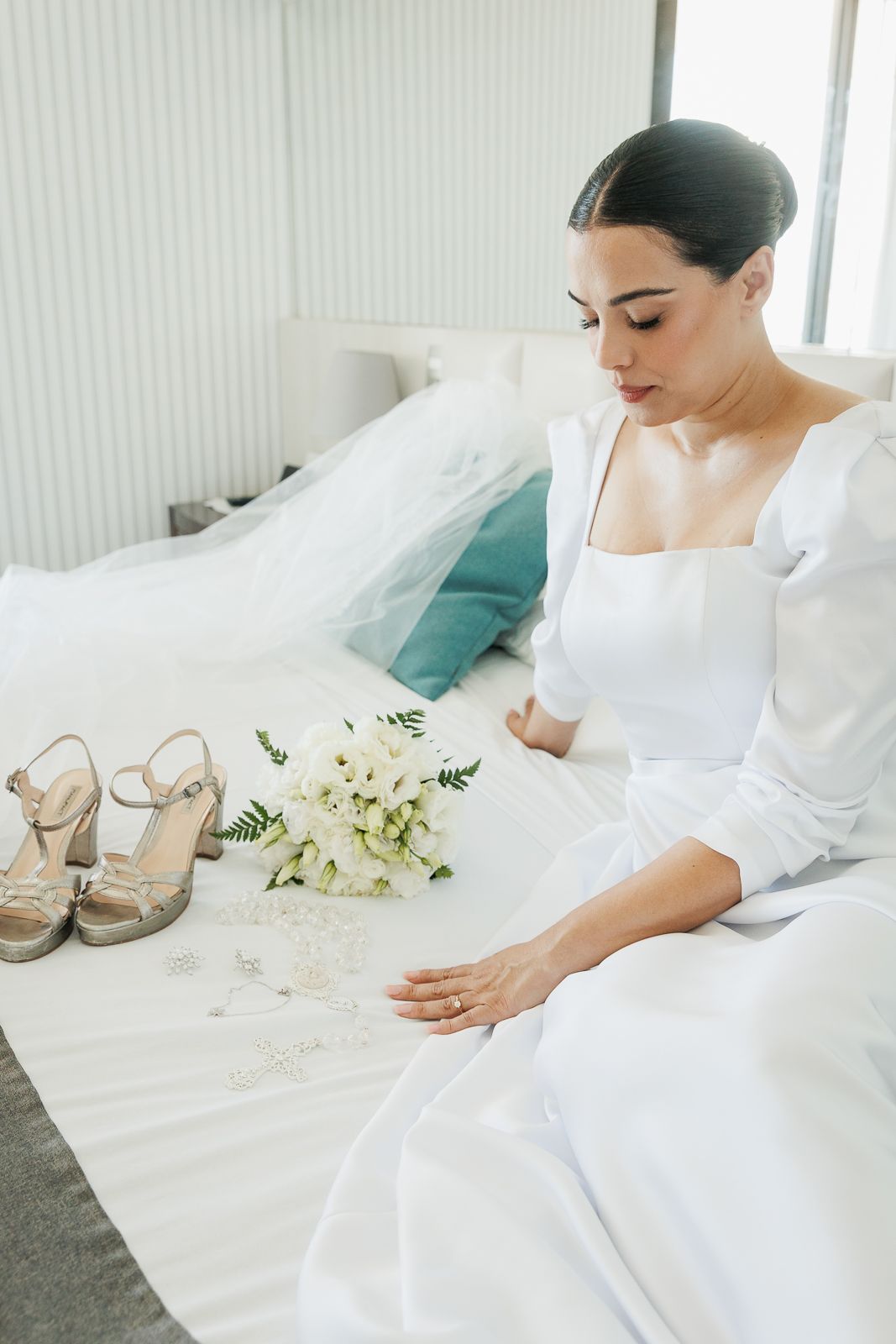 Mini Wedding em Copacabana: Making-of da Noiva Larissa no Hotel Pestana Rio - 2 - 23