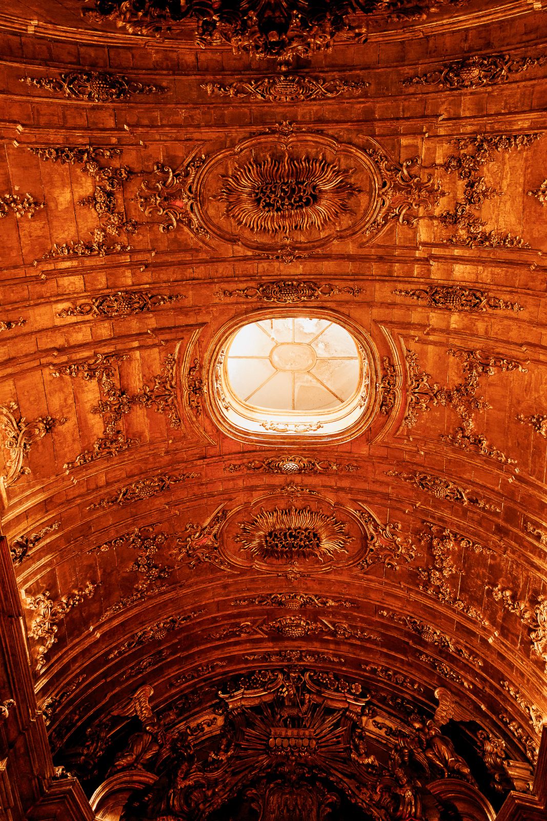 Mini Wedding no Mosteiro de São Bento: o casamento intimista de Larissa e Guilherme - 2 - 12