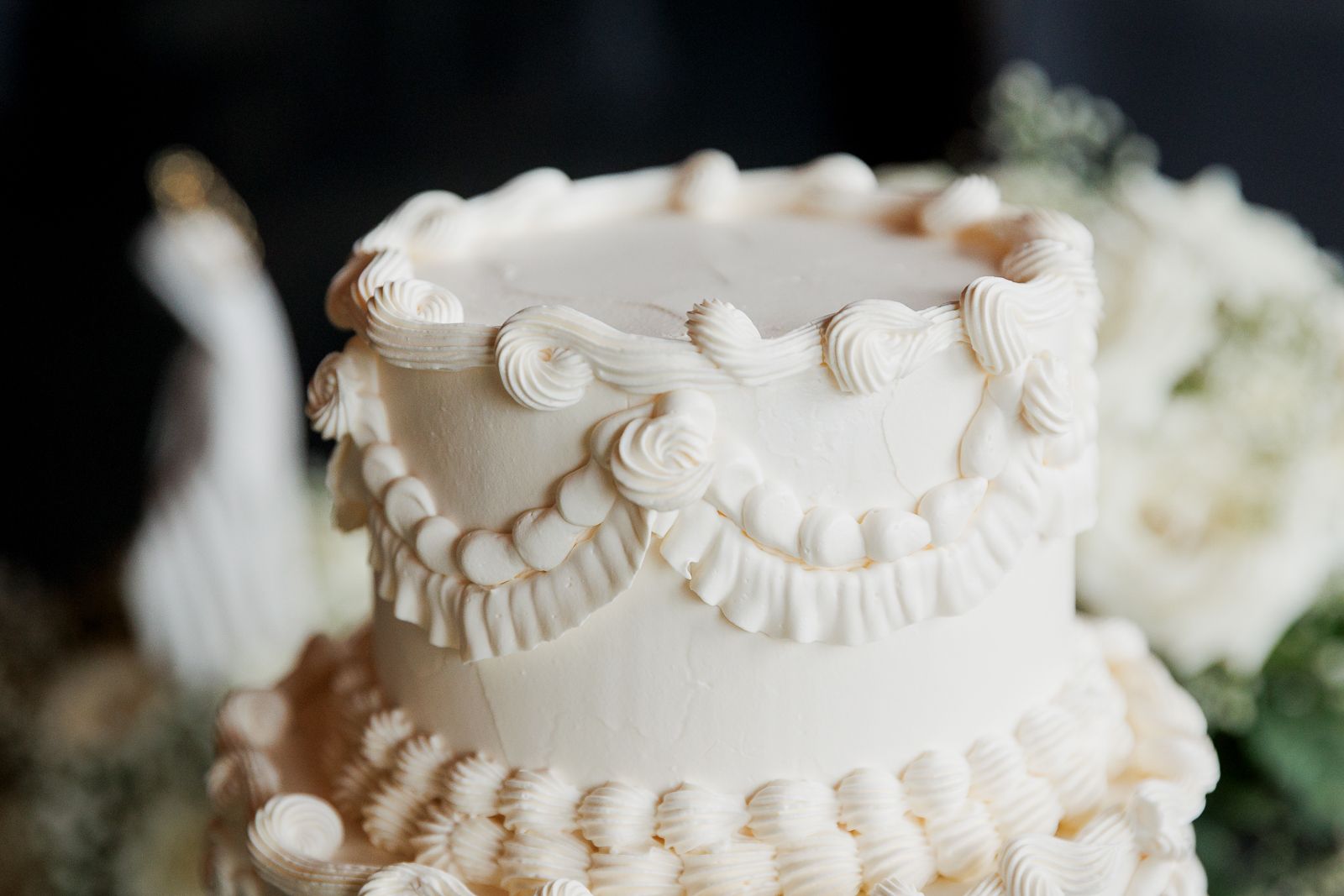 Mini Wedding no Mosteiro de São Bento: o casamento intimista de Larissa e Guilherme - 2 - 97