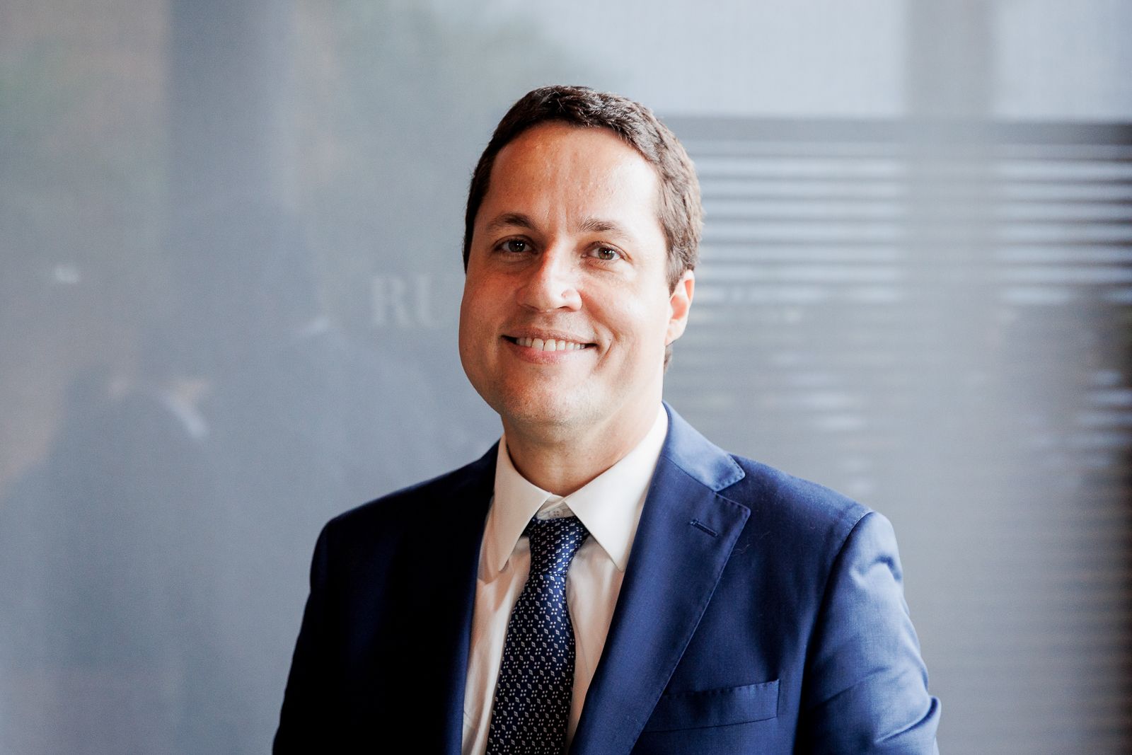 Mini Wedding no Mosteiro de São Bento: o casamento intimista de Larissa e Guilherme - 2 - 99