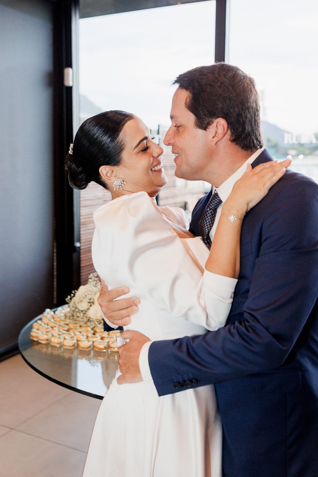 Mini Wedding no Mosteiro de São Bento: o casamento intimista de Larissa e Guilherme - 2 - 109