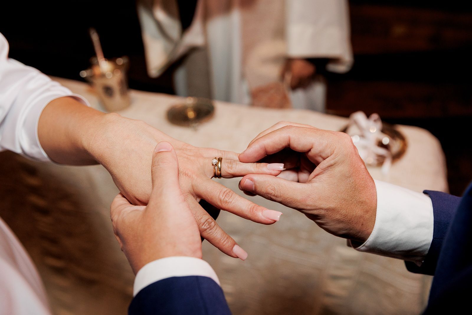 Mini Wedding no Mosteiro de São Bento: o casamento intimista de Larissa e Guilherme - 2 - 49