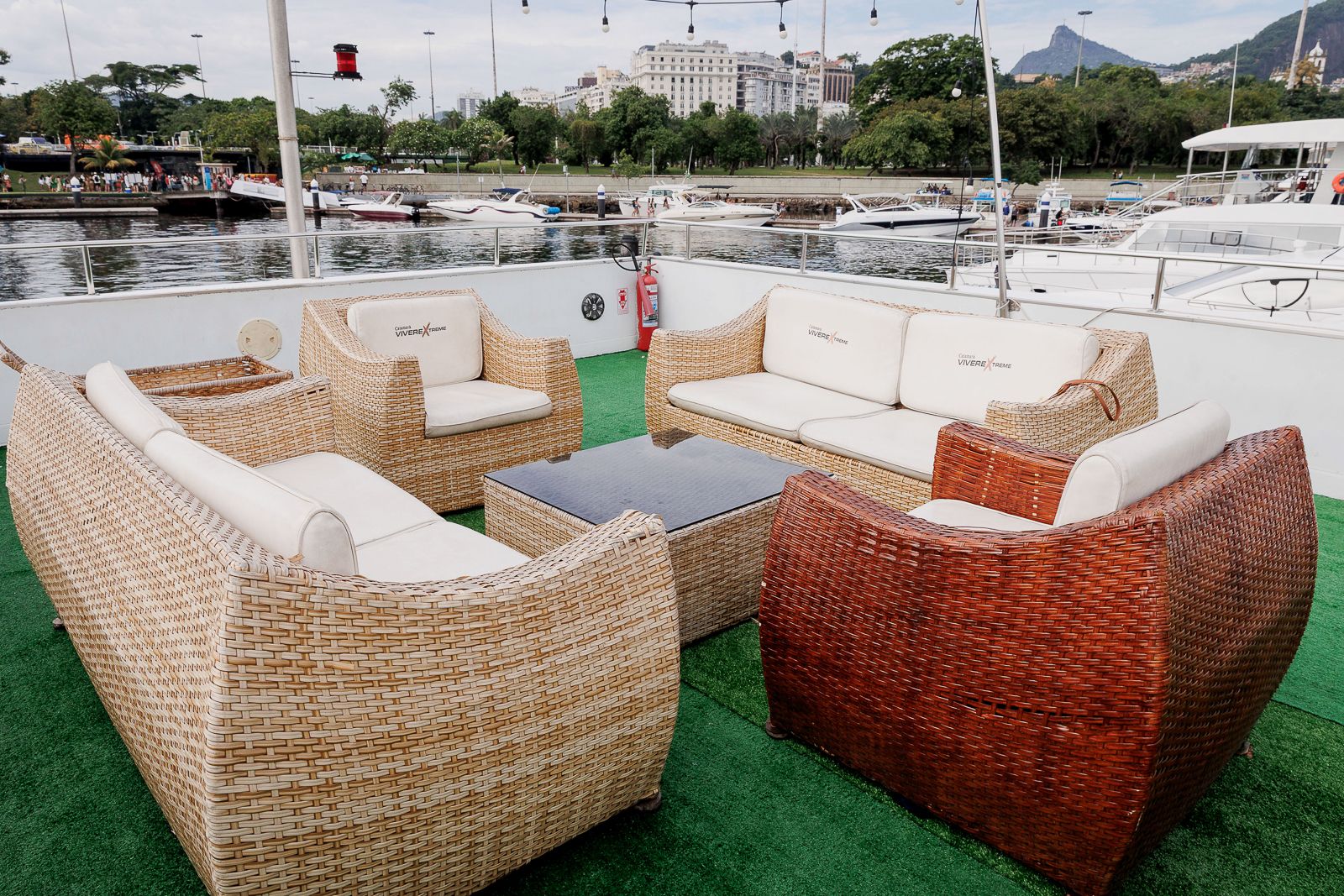 Festa de 40 Anos em um Passeio de Barco pela Baía de Guanabara - 2 - 7
