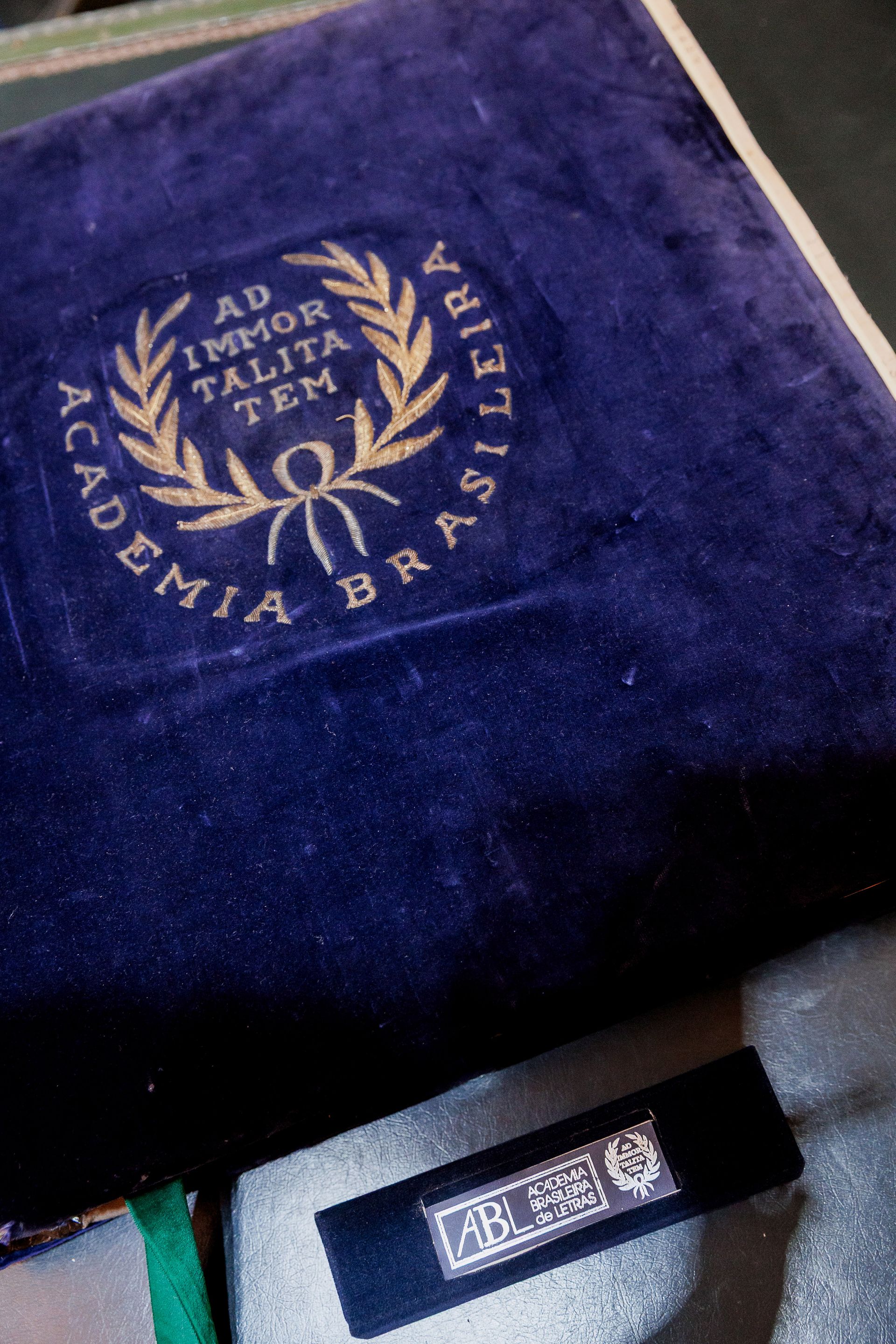 Ana Maria Gonçalves na Academia Brasileira de Letras: um marco histórico de diversidade na literatura brasileira - 2 - 6