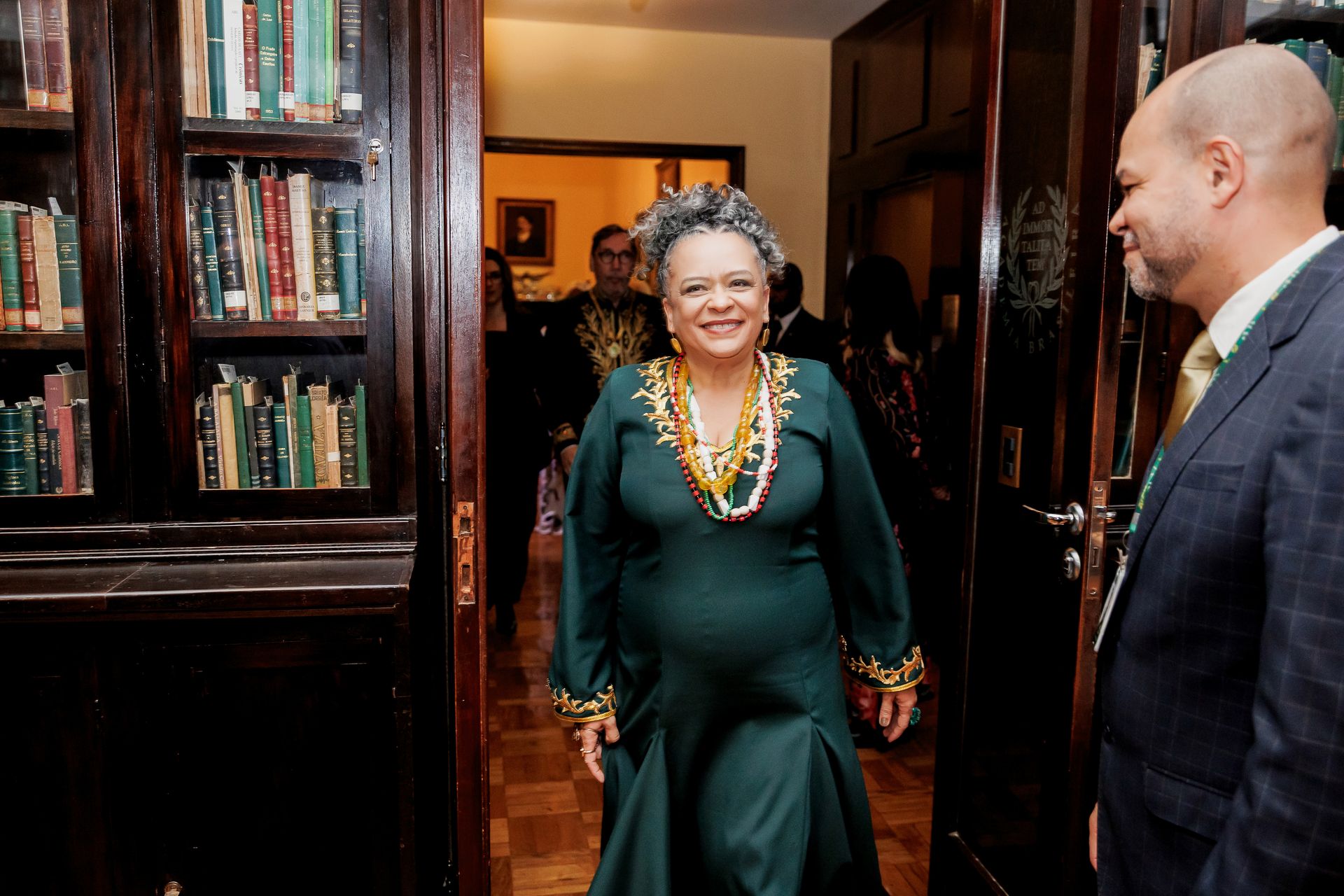 Ana Maria Gonçalves na Academia Brasileira de Letras: um marco histórico de diversidade na literatura brasileira - 2 - 60