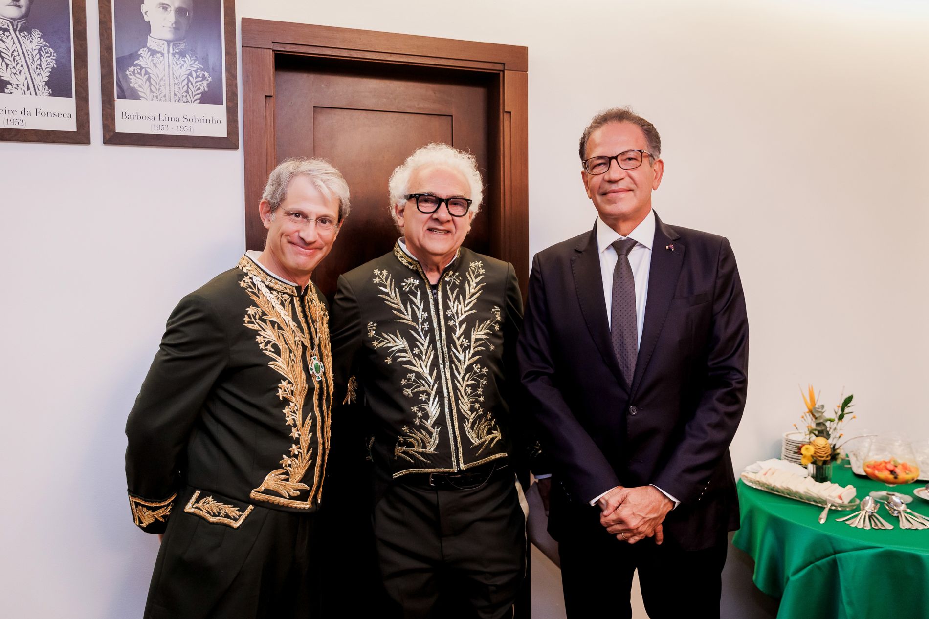 Milton Hatoum toma posse na Academia Brasileira de Letras: literatura, memória e o poder do imaginário - 2 - 14