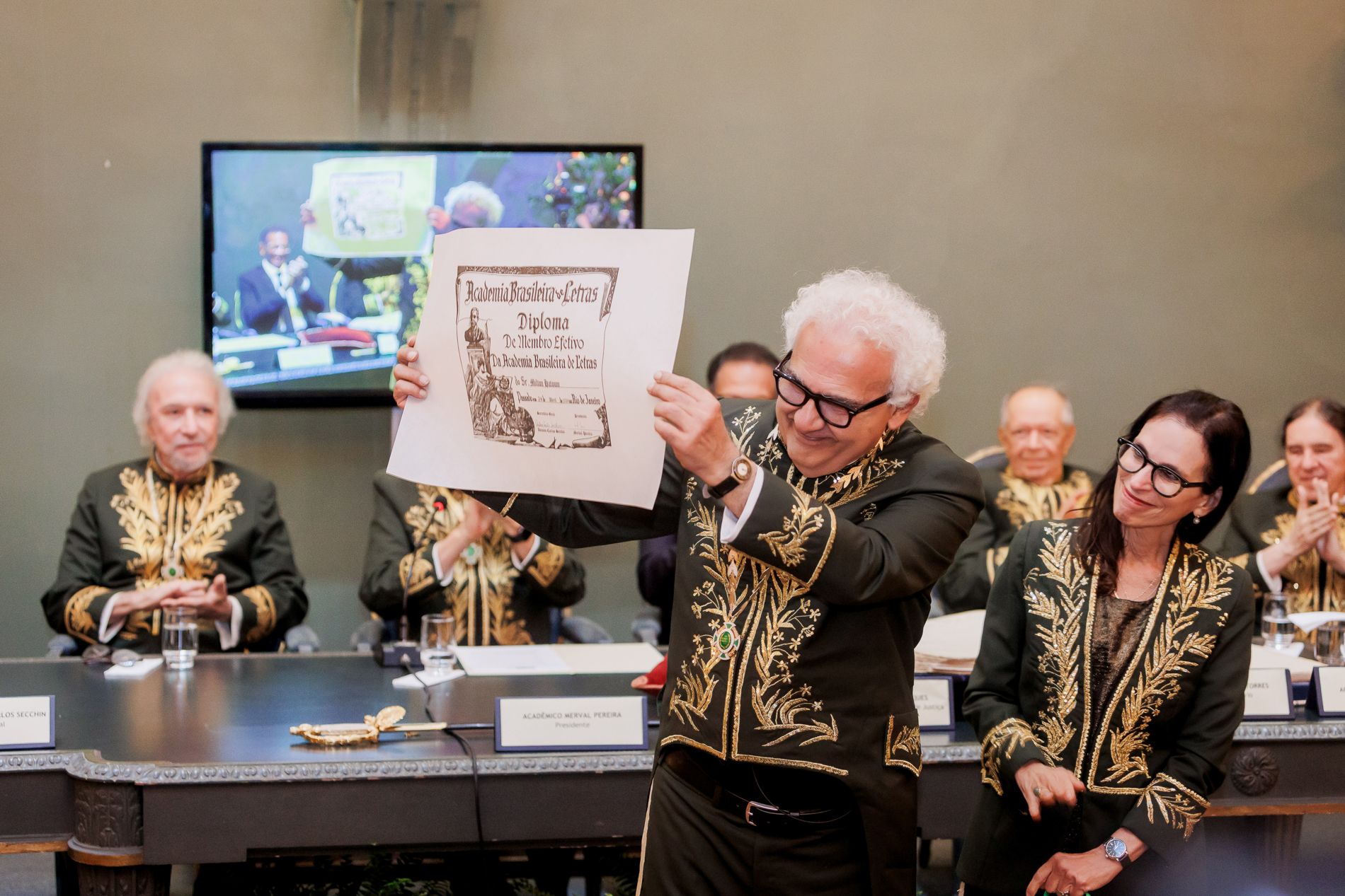 Milton Hatoum toma posse na Academia Brasileira de Letras: literatura, memória e o poder do imaginário - 2 - 35