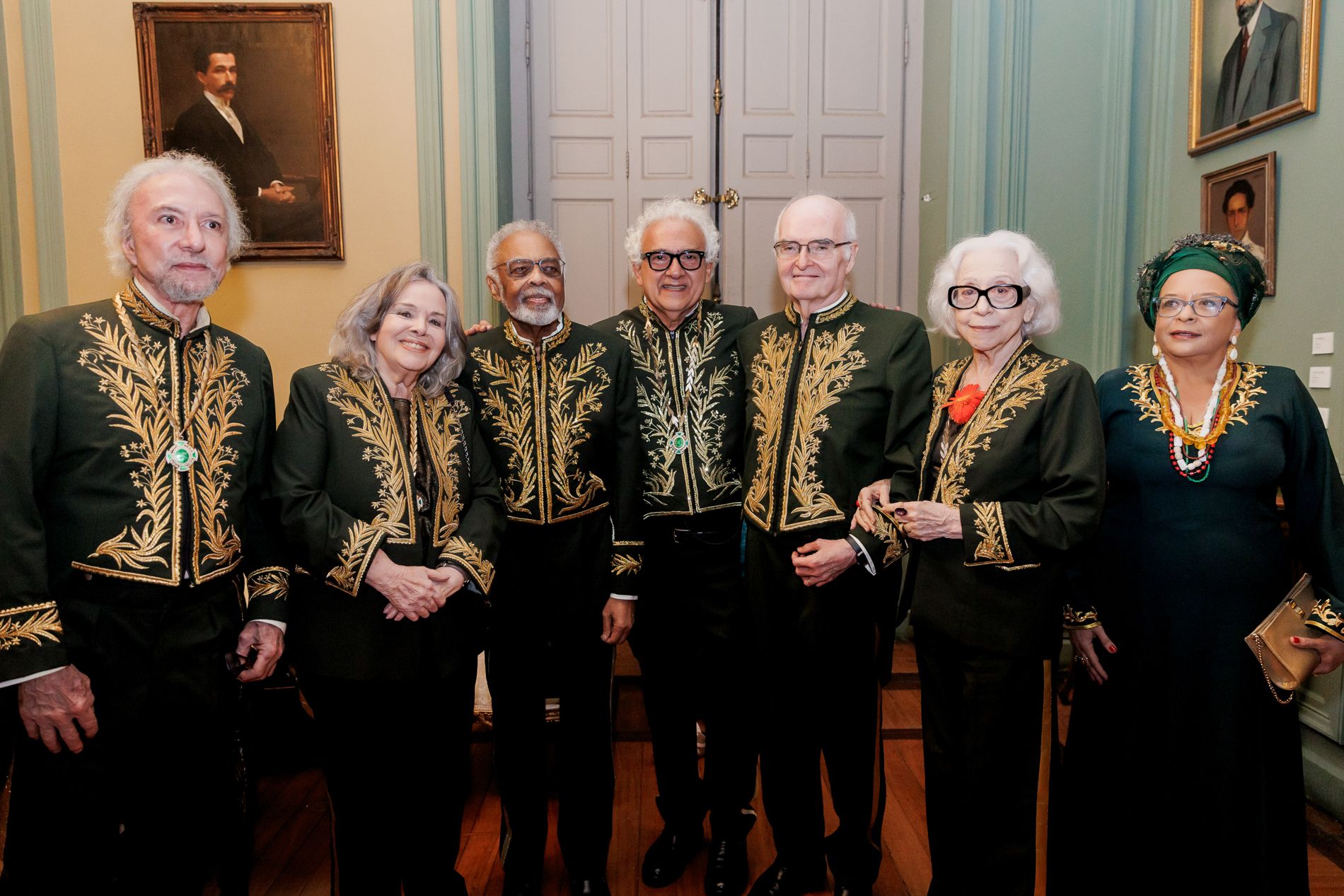 Milton Hatoum toma posse na Academia Brasileira de Letras: literatura, memória e o poder do imaginário - 2 - 38