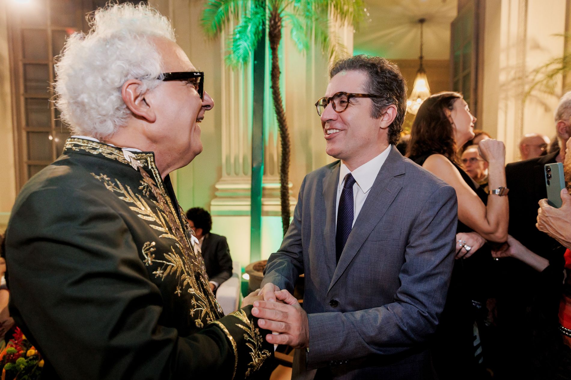 Milton Hatoum toma posse na Academia Brasileira de Letras: literatura, memória e o poder do imaginário - 2 - 52