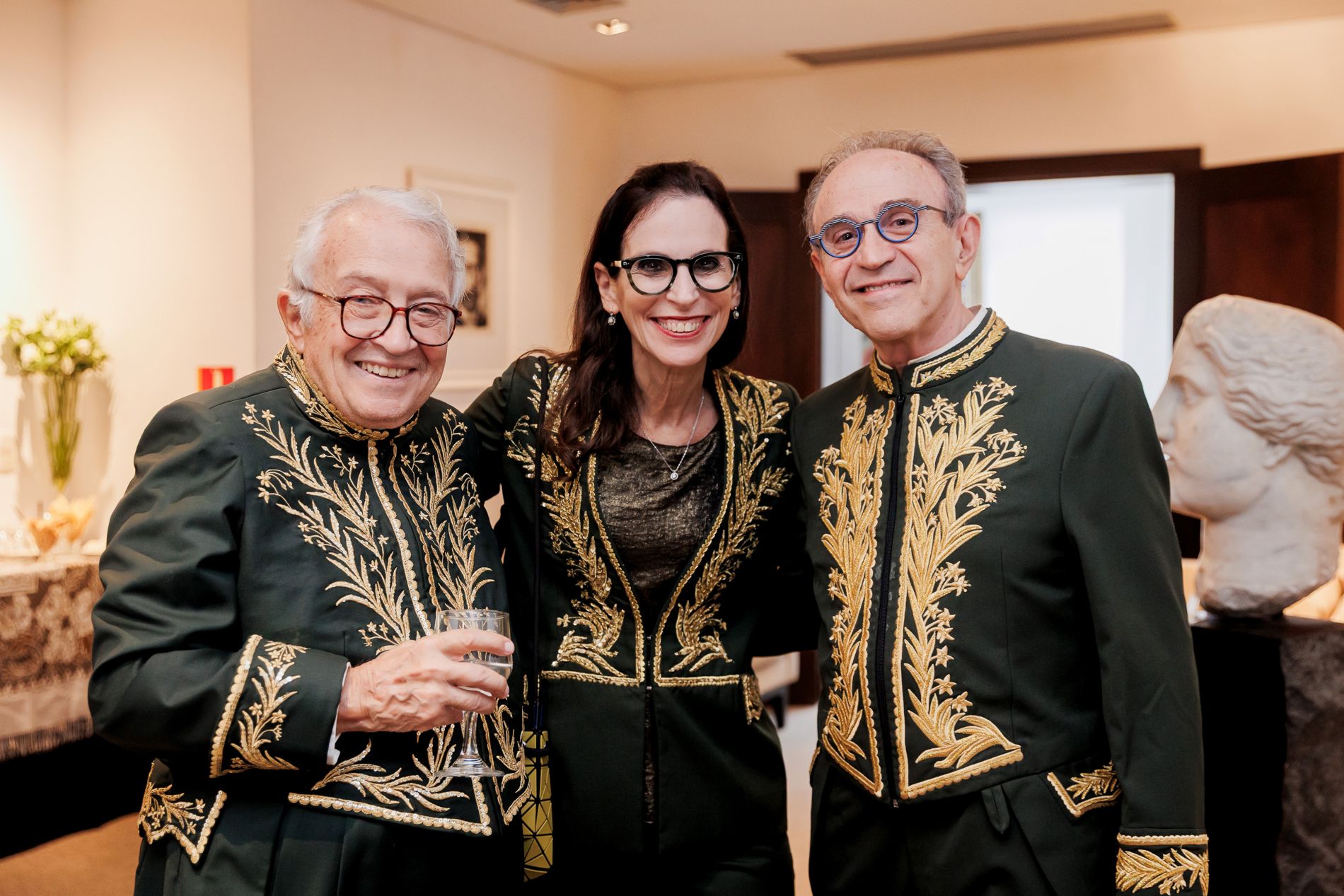 Milton Hatoum toma posse na Academia Brasileira de Letras: literatura, memória e o poder do imaginário - 2 - 4
