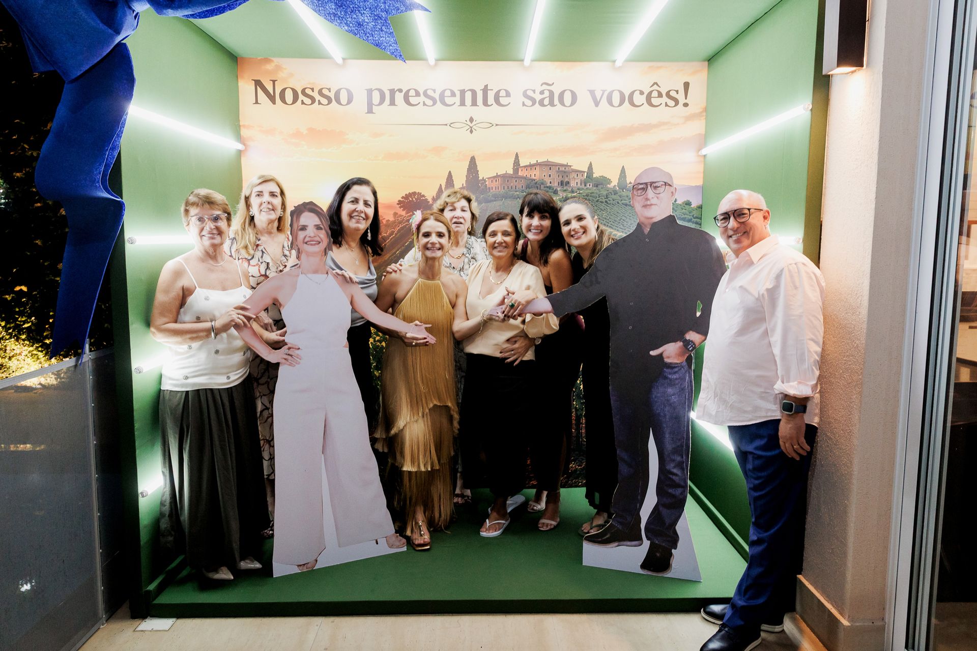 Bodas de 40 Anos: Denise e Sergio celebram uma linda história de amor em família - 2 - 129