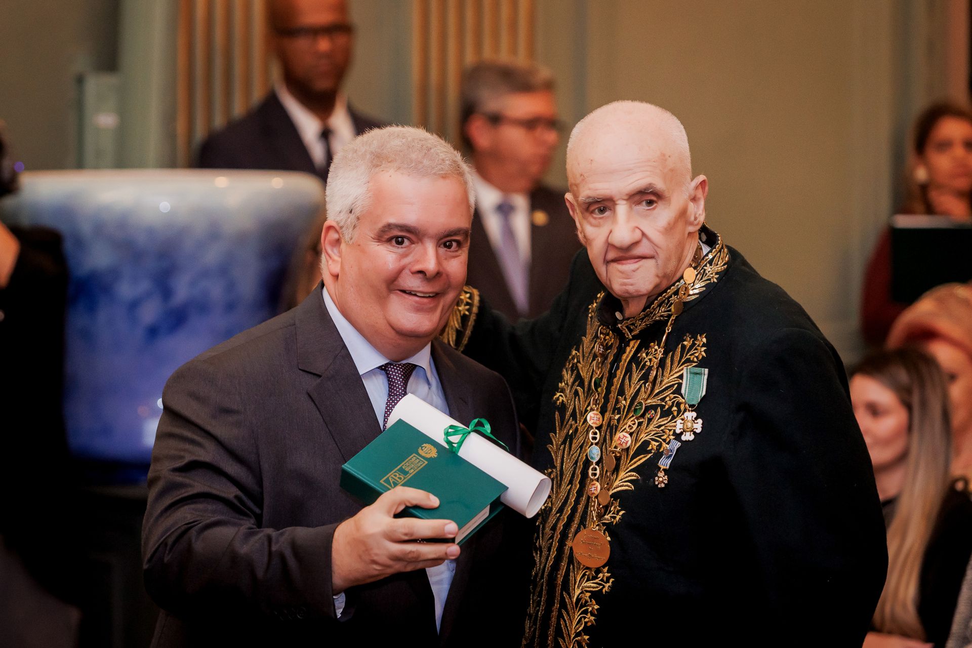 Academia Brasileira de Letras celebra 129 anos com homenagens e premiações - 2 - 55