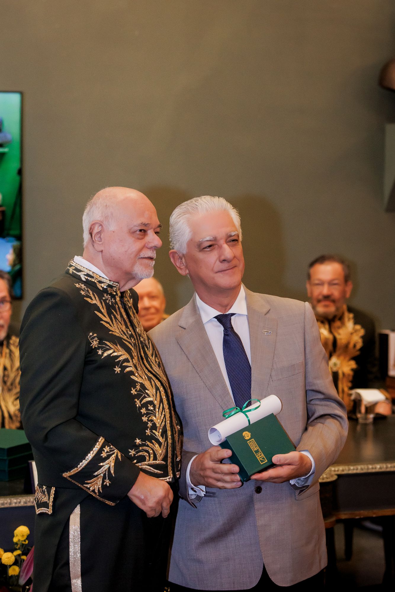 Academia Brasileira de Letras celebra 129 anos com homenagens e premiações - 2 - 52