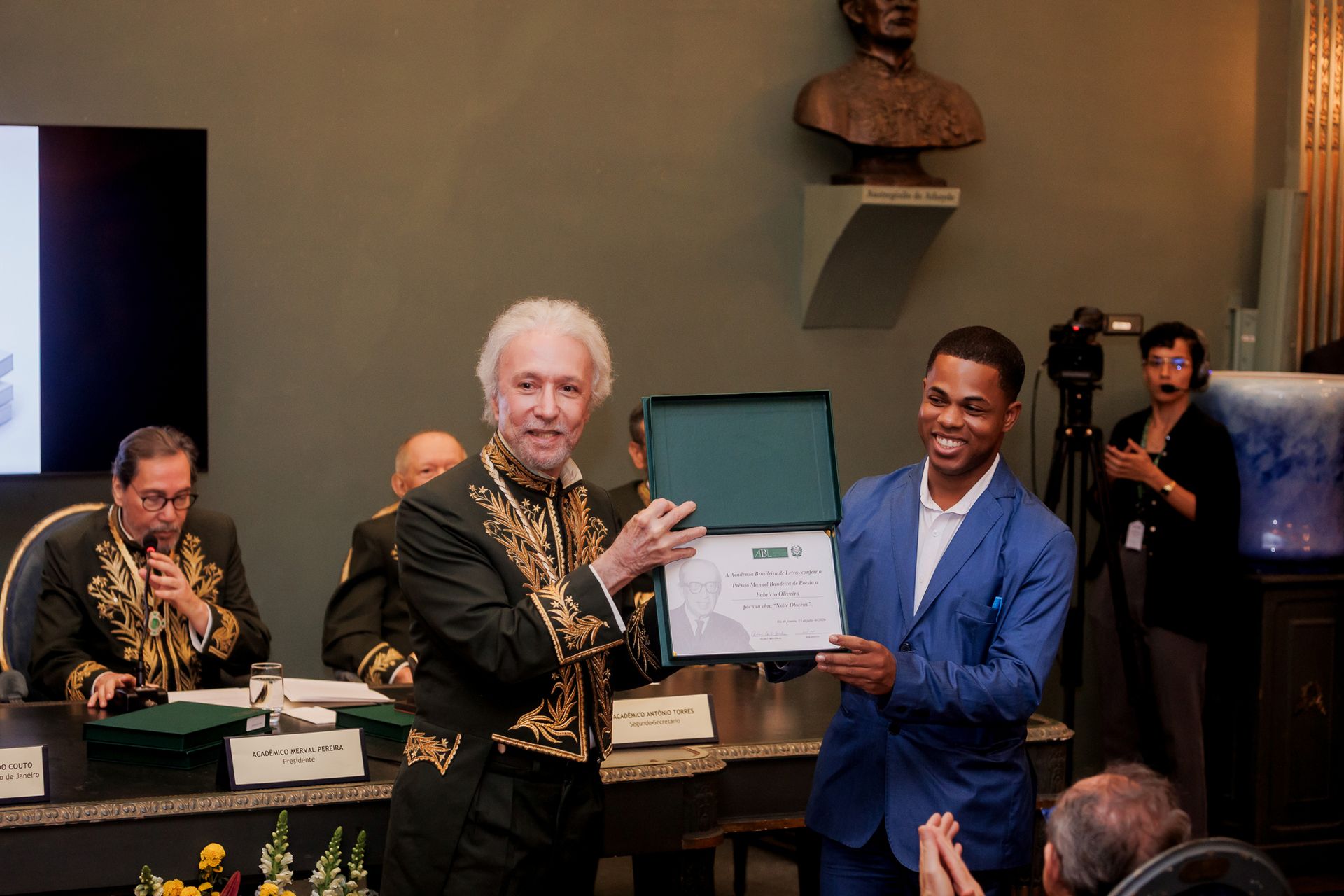 Academia Brasileira de Letras celebra 129 anos com homenagens e premiações - 2 - 59