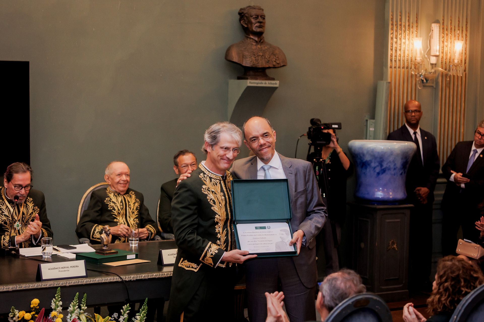 Academia Brasileira de Letras celebra 129 anos com homenagens e premiações - 2 - 67
