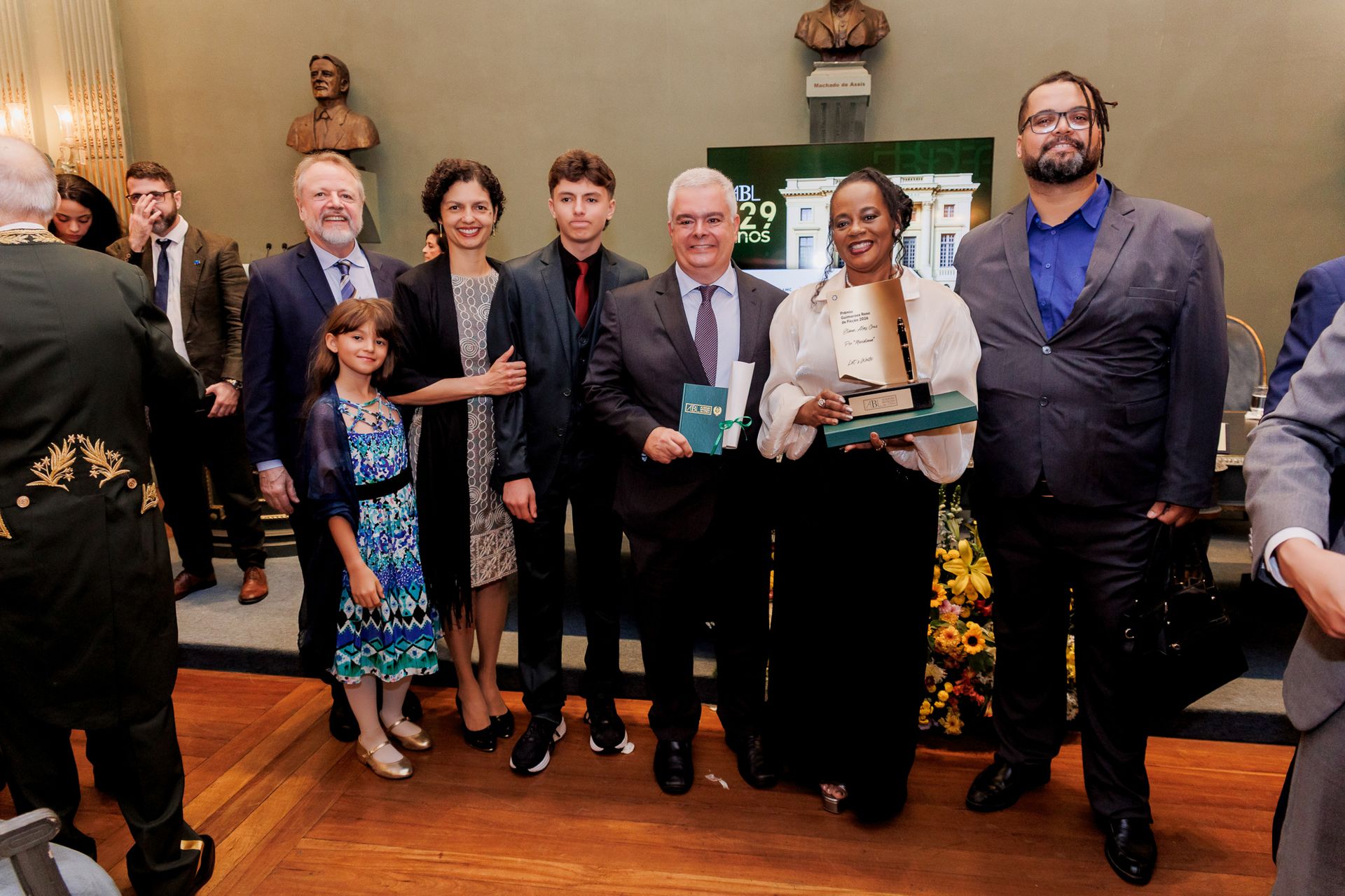 Academia Brasileira de Letras celebra 129 anos com homenagens e premiações - 2 - 72