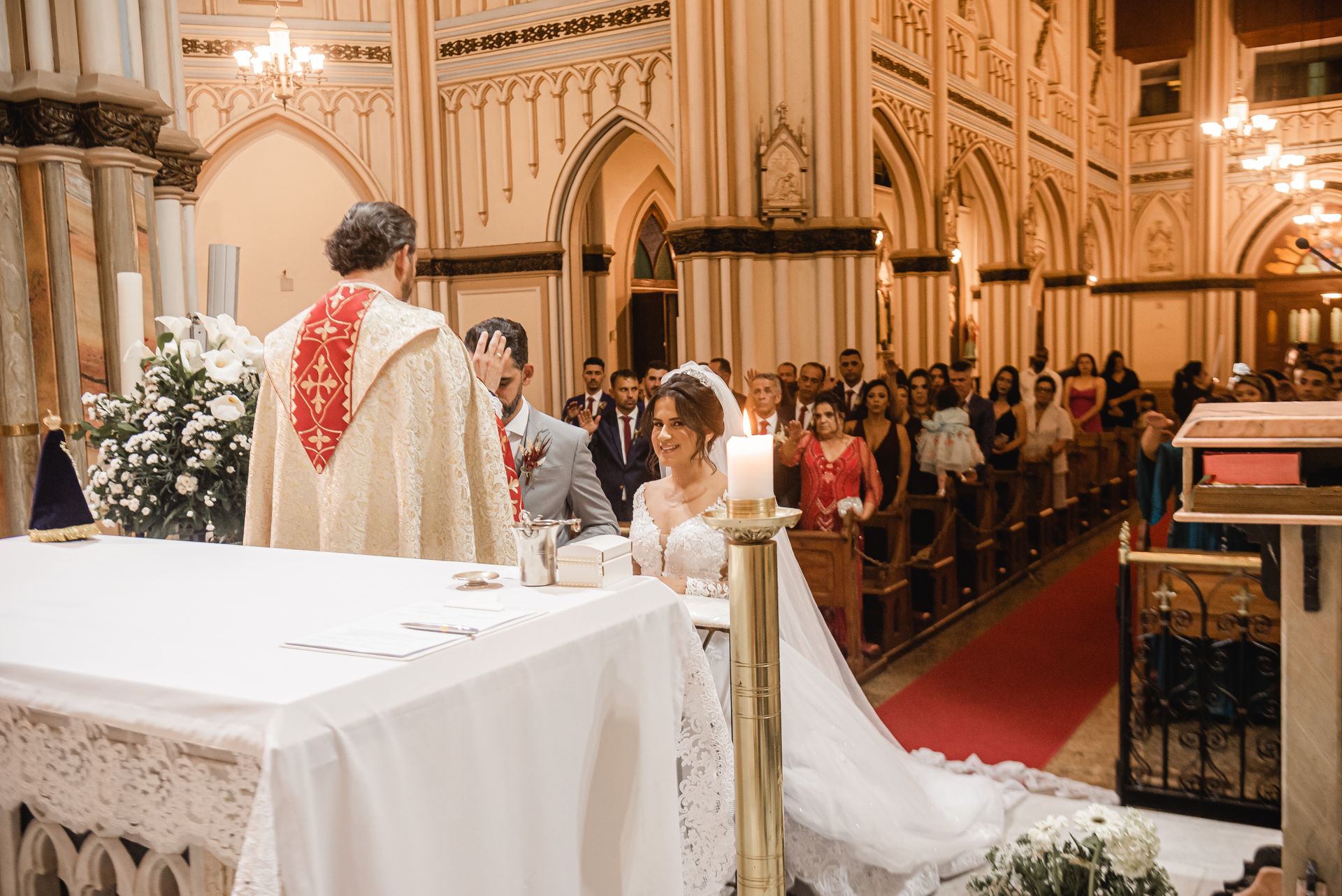 Casamento na Basílica de Lourdes em Belo Horizonte MG (Fran&Warley) - 3 - 0