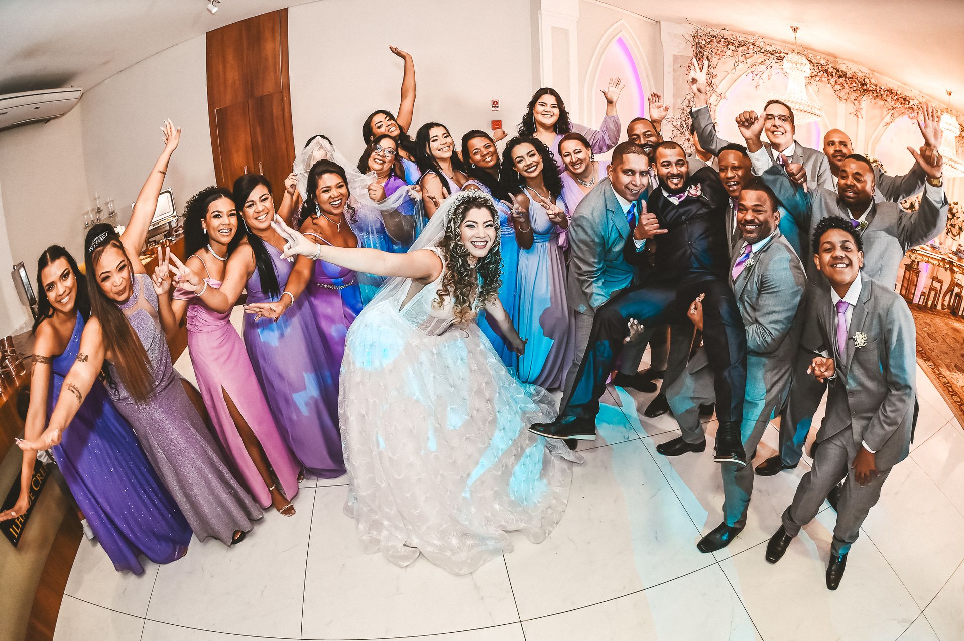 "Amor em Sintonia: A Jornada de Vitoria e Sidicley" - 2 - 35