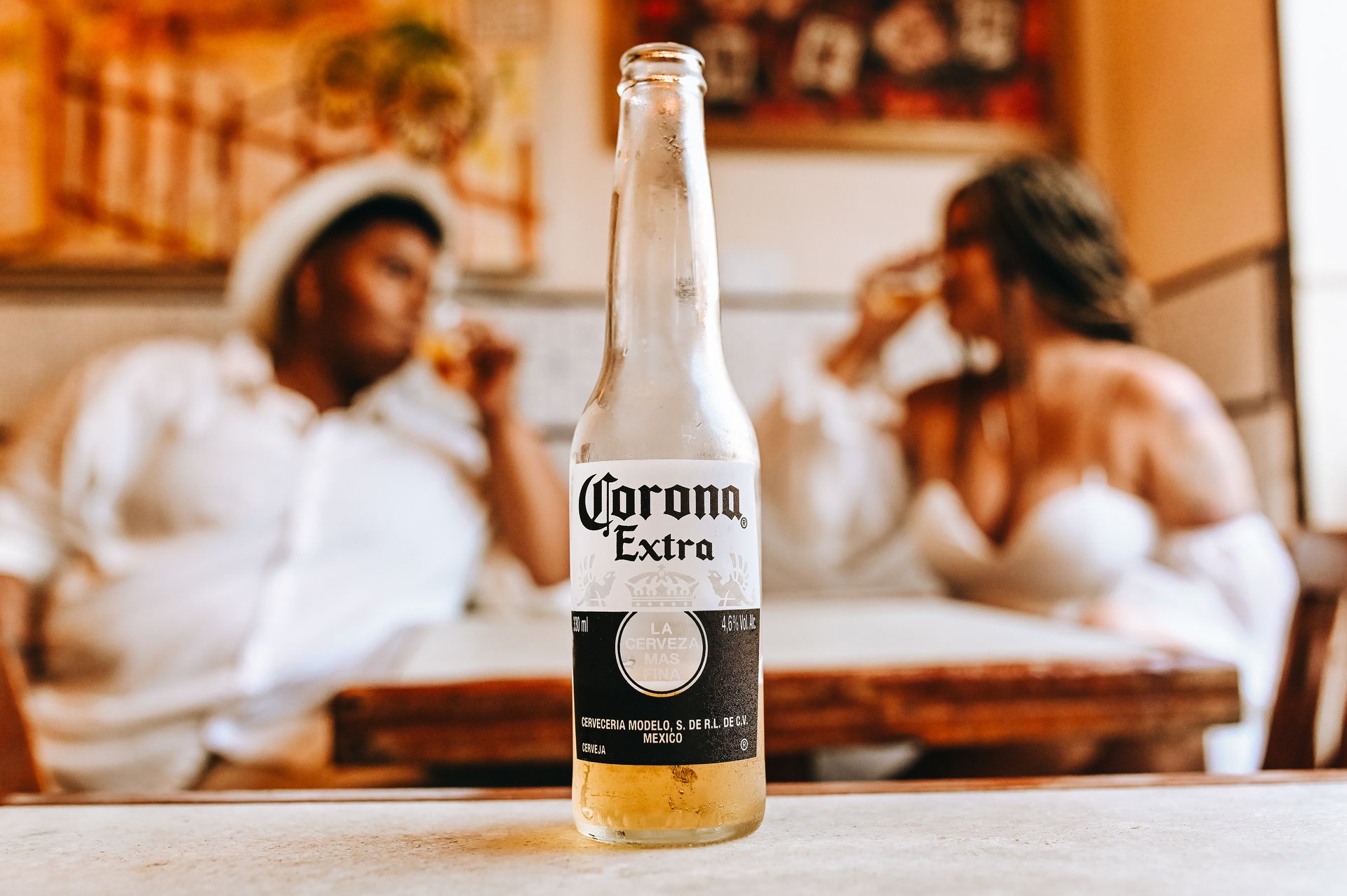 "Thaiara e Thalita: O Amor que Venceu o Preconceito nos Arcos da Lapa" - 2 - 8