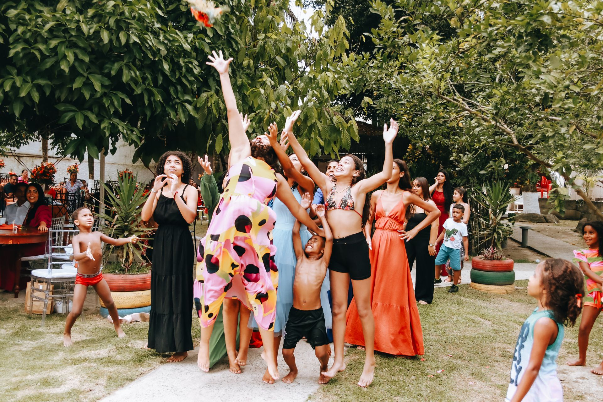 Amor Eterno: O Casamento Mágico de Gabriela e Kelvin - 2 - 15