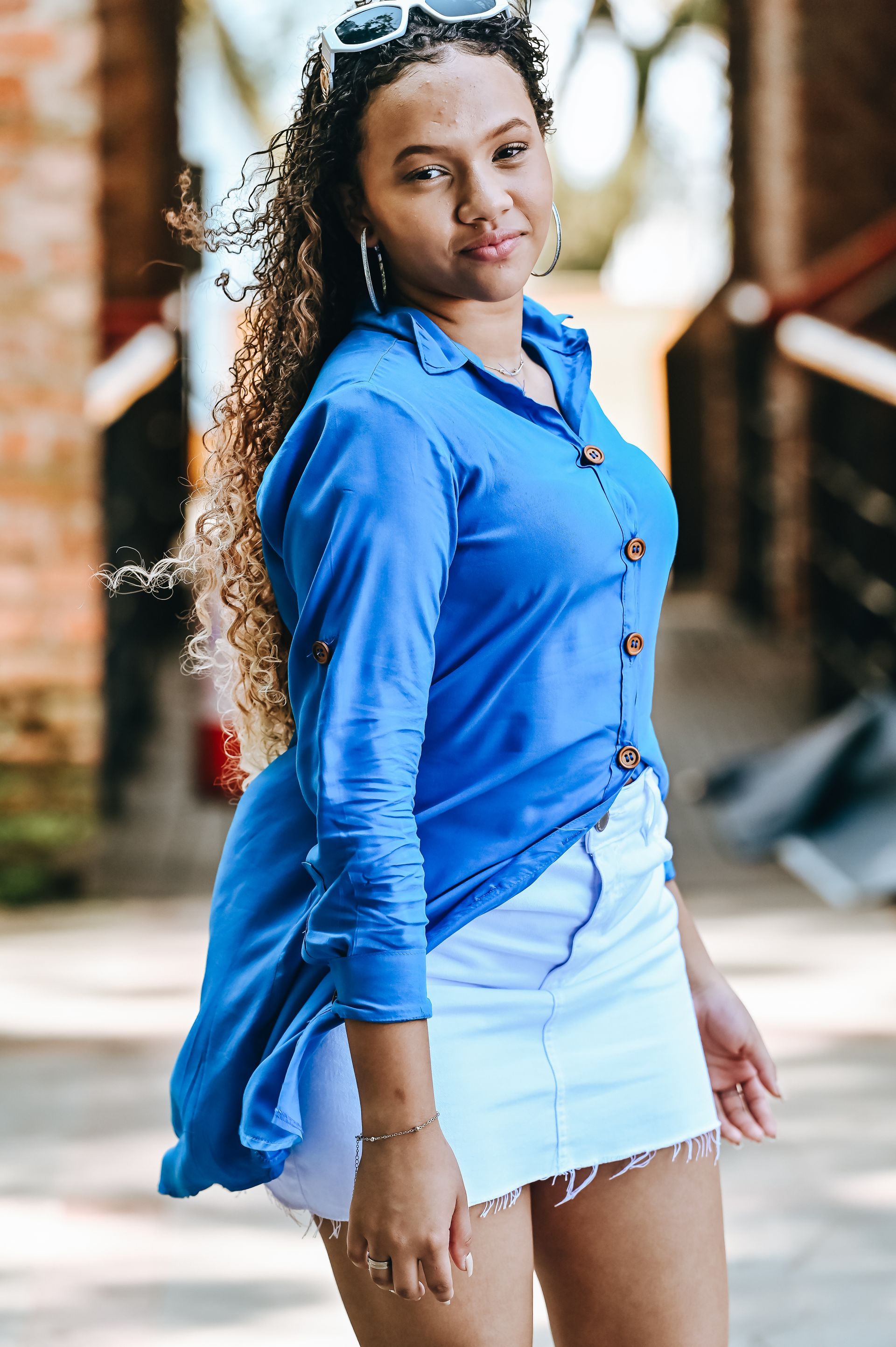 "Quinze Primaveras: A Jornada Fotográfica de Isadora" - 2 - 3