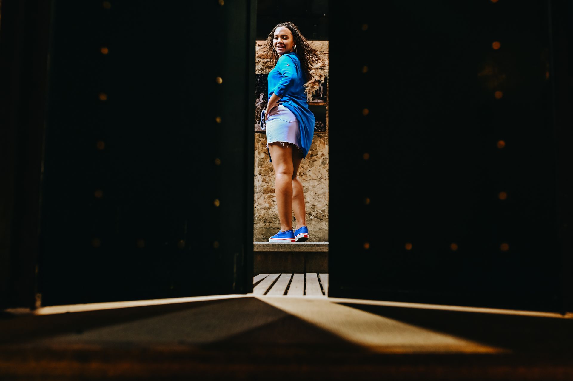 "Quinze Primaveras: A Jornada Fotográfica de Isadora" - 2 - 9