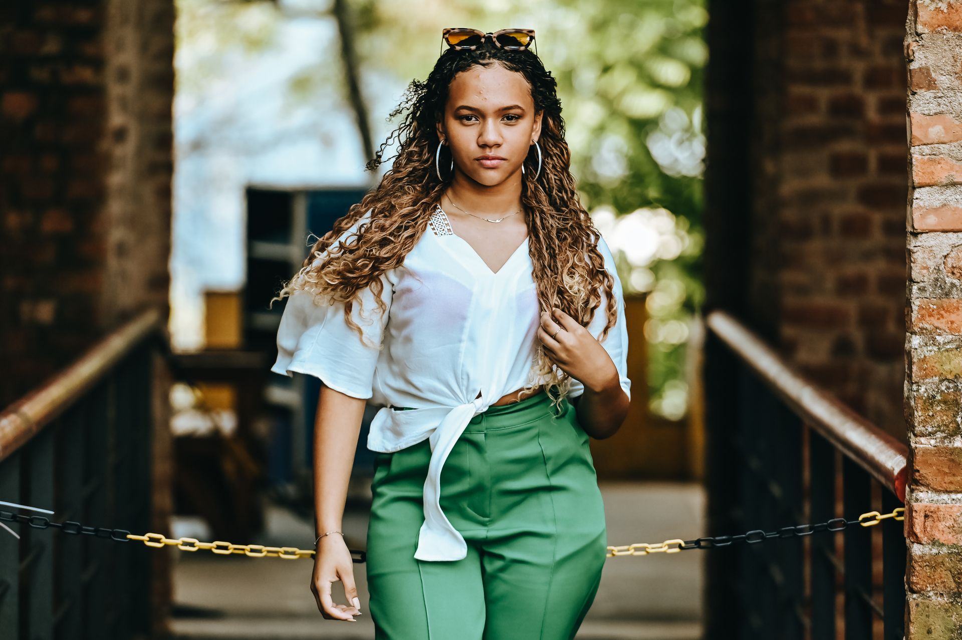 "Quinze Primaveras: A Jornada Fotográfica de Isadora" - 2 - 10