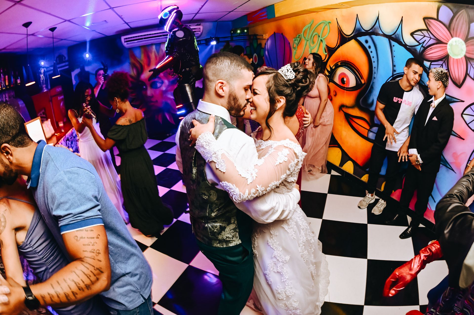 "Juntos para Sempre: O Conto de Amor de Ingrid e Leonardo" - 2 - 44