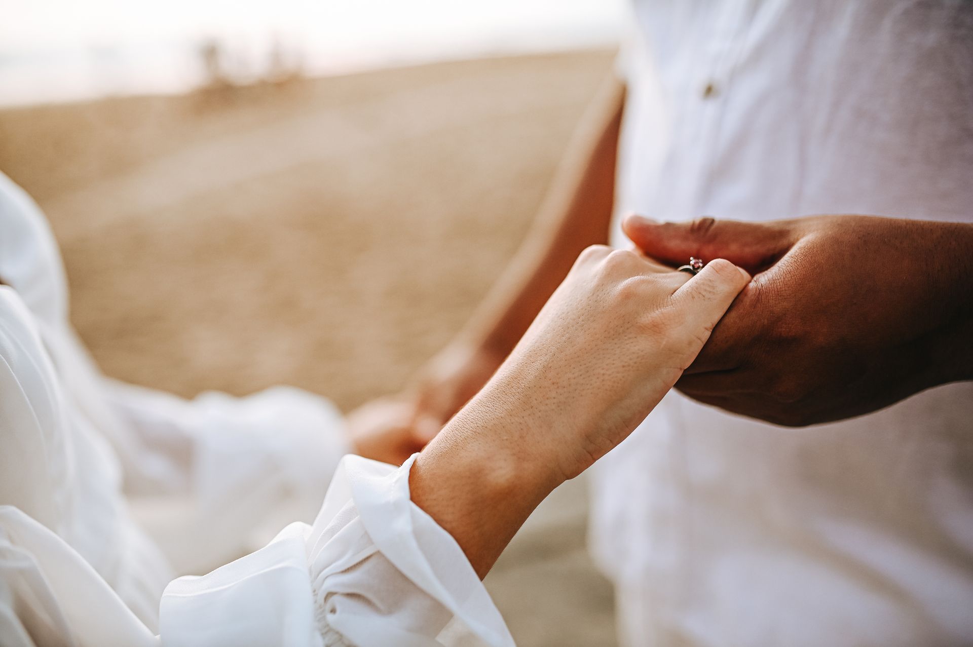 "Memórias Entrelaçadas: A Jornada de Richard e Vitória" - 2 - 3